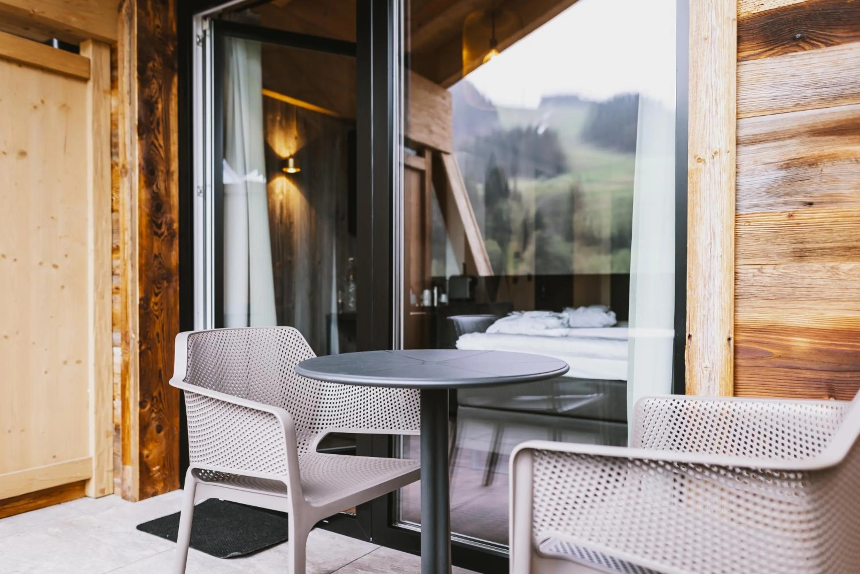 Balcony/Terrace in GLEMM by AvenidA Superior Hotel & Residences