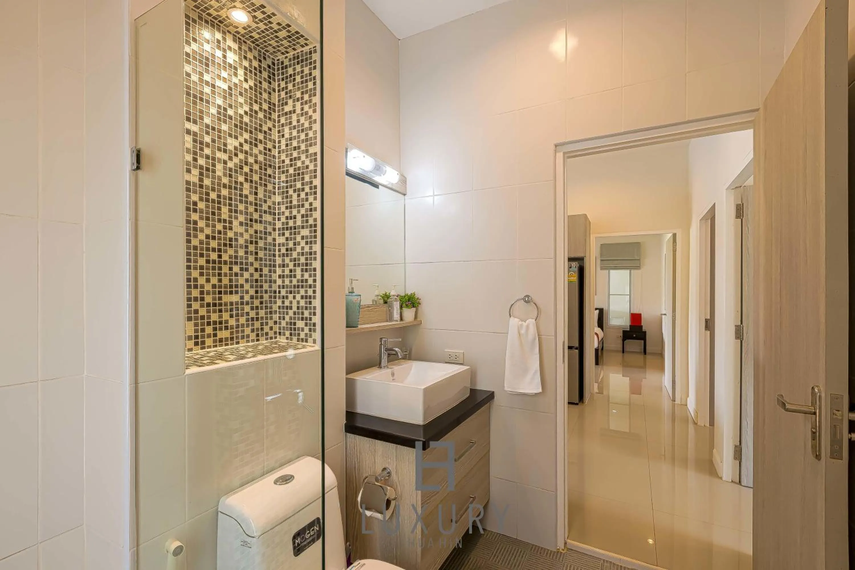 Cozy Modern 3 Bedroom Pool Villa L70