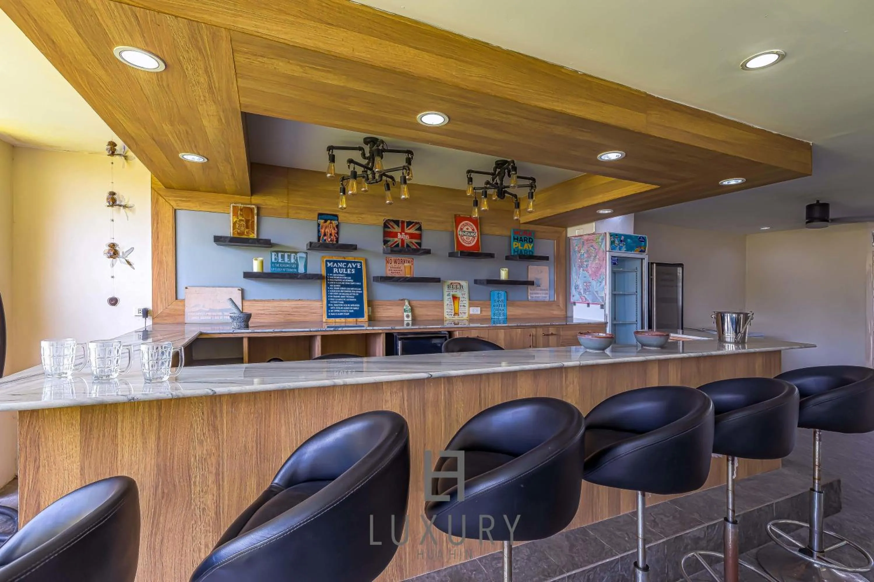 Cozy Modern 3 Bedroom Pool Villa L70