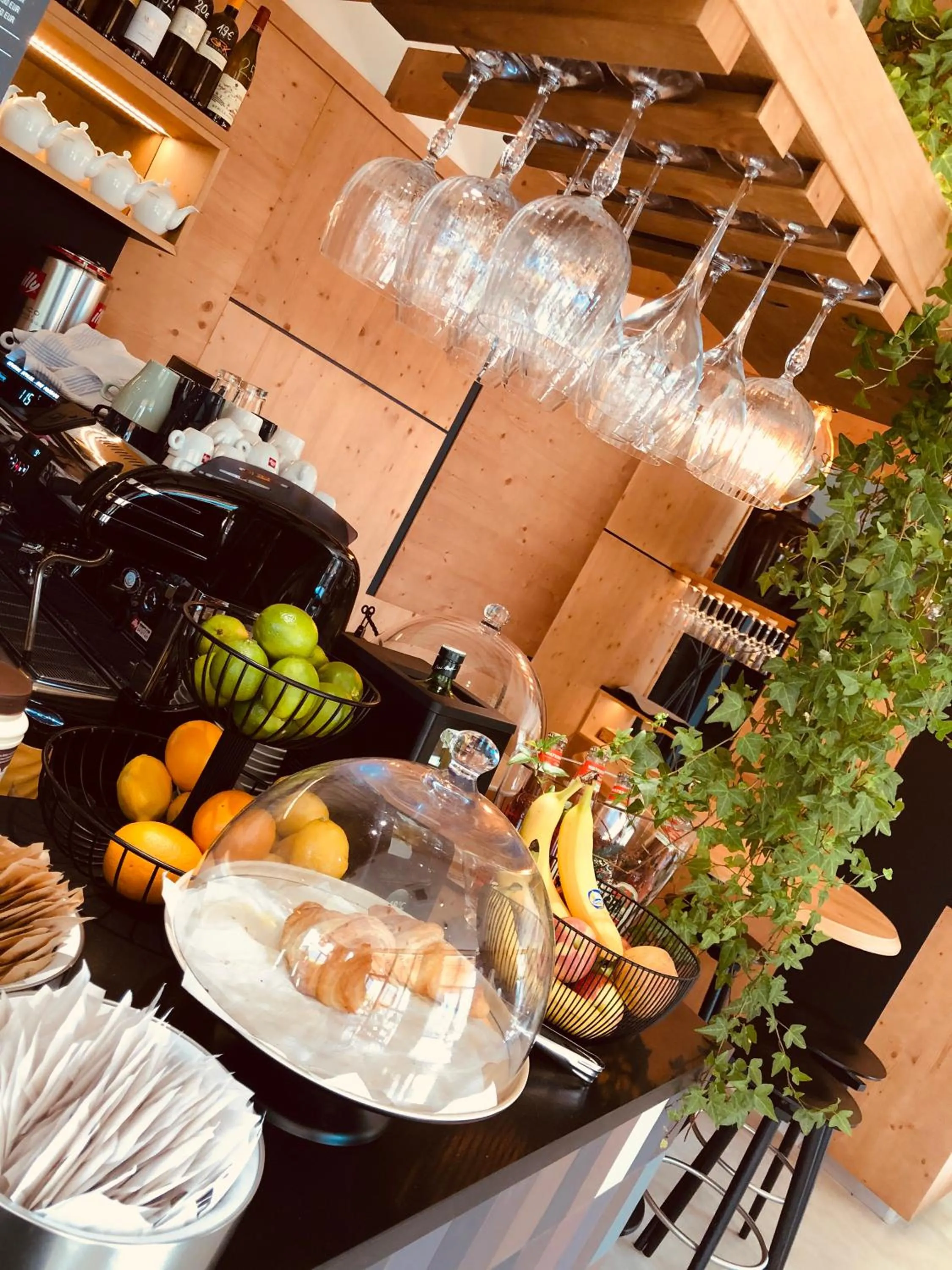 Na Vasi restavracija in prenočišča