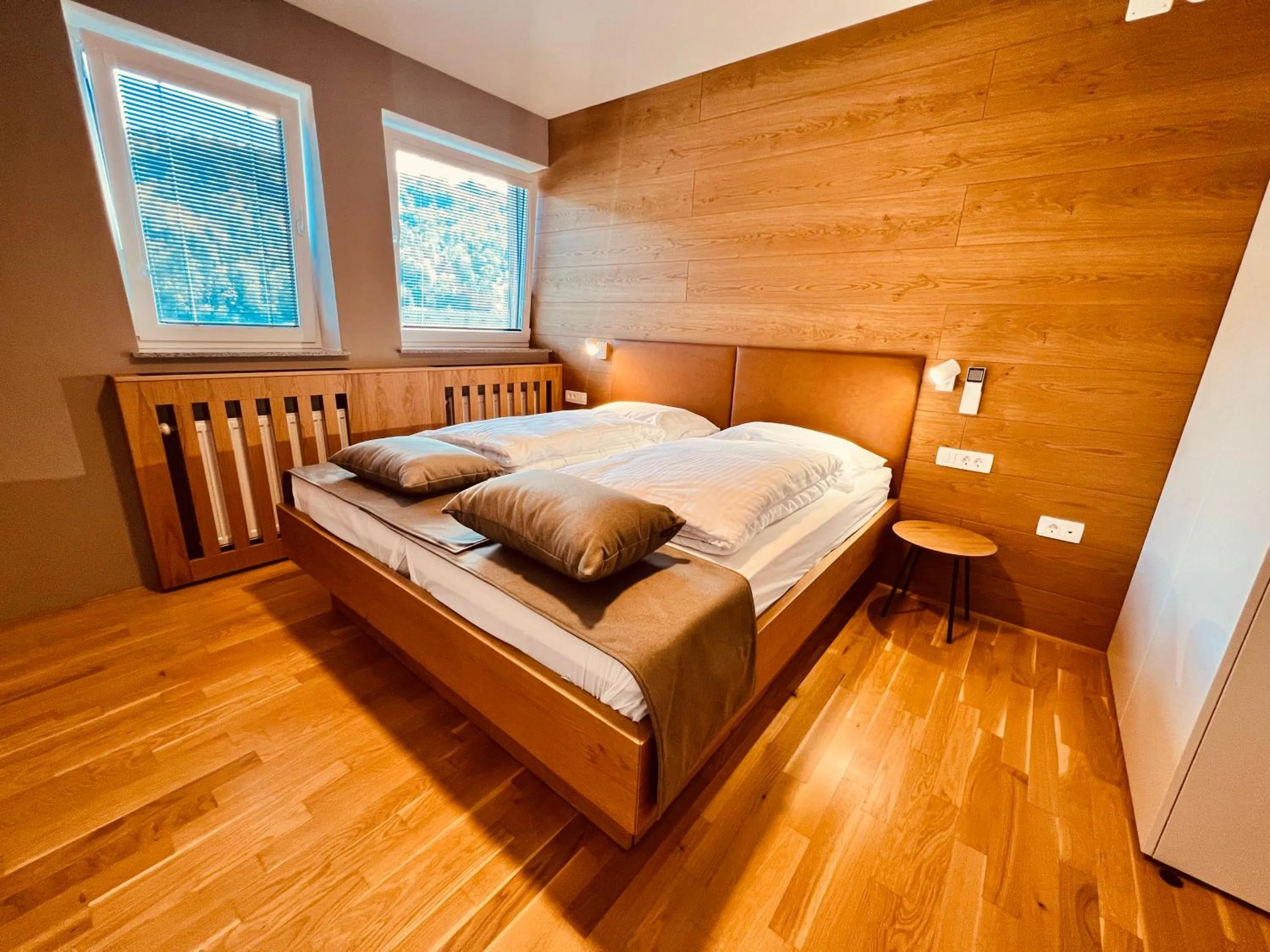 Bed in Na Vasi restavracija in prenočišča