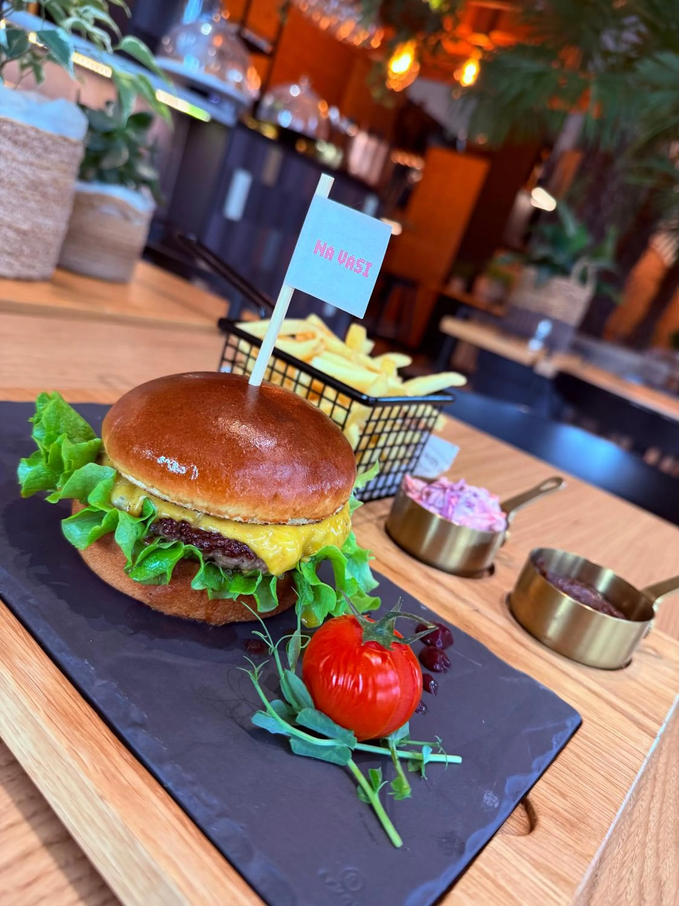 Food in Na Vasi restavracija in prenočišča