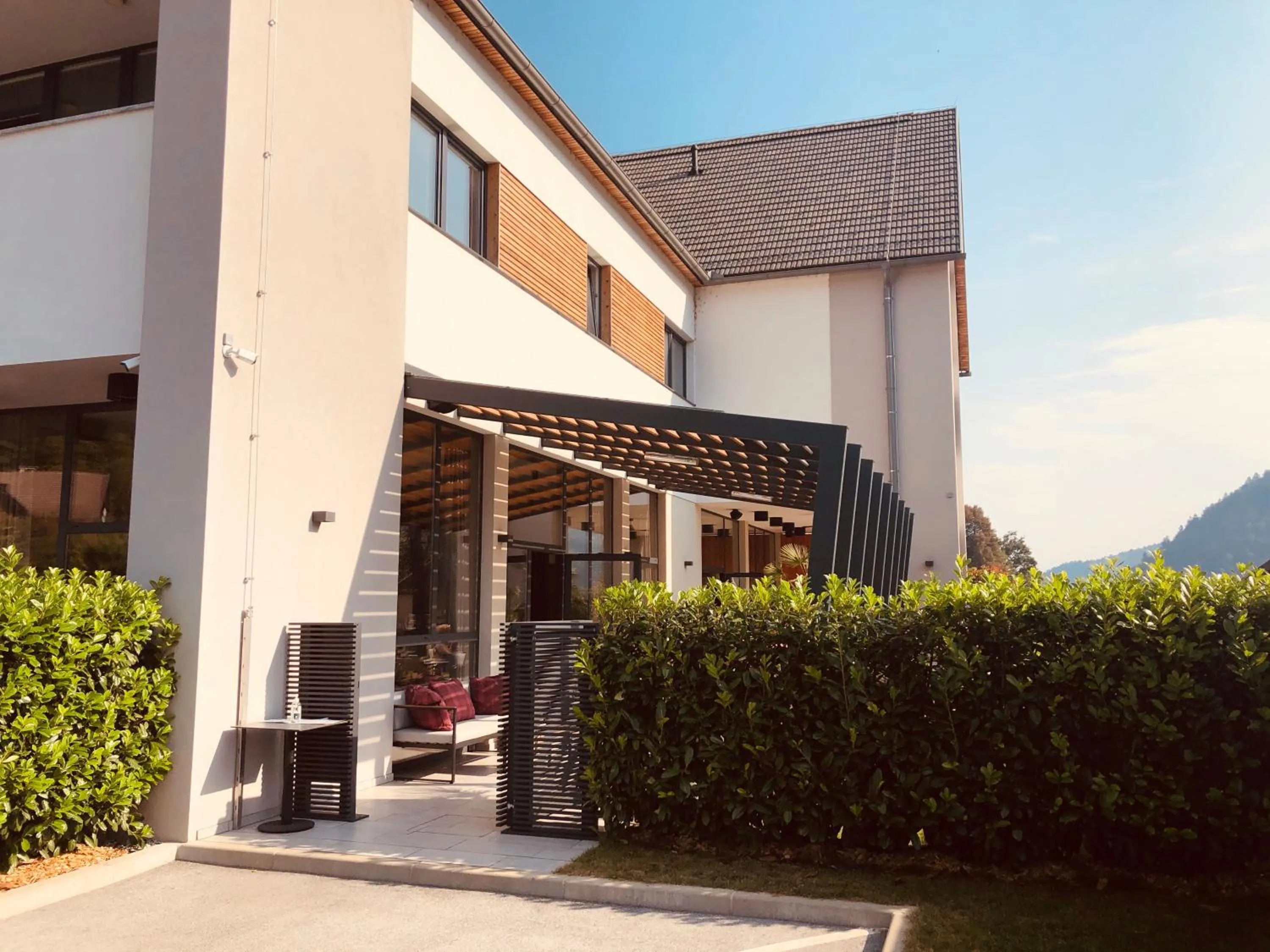 Na Vasi restavracija in prenočišča