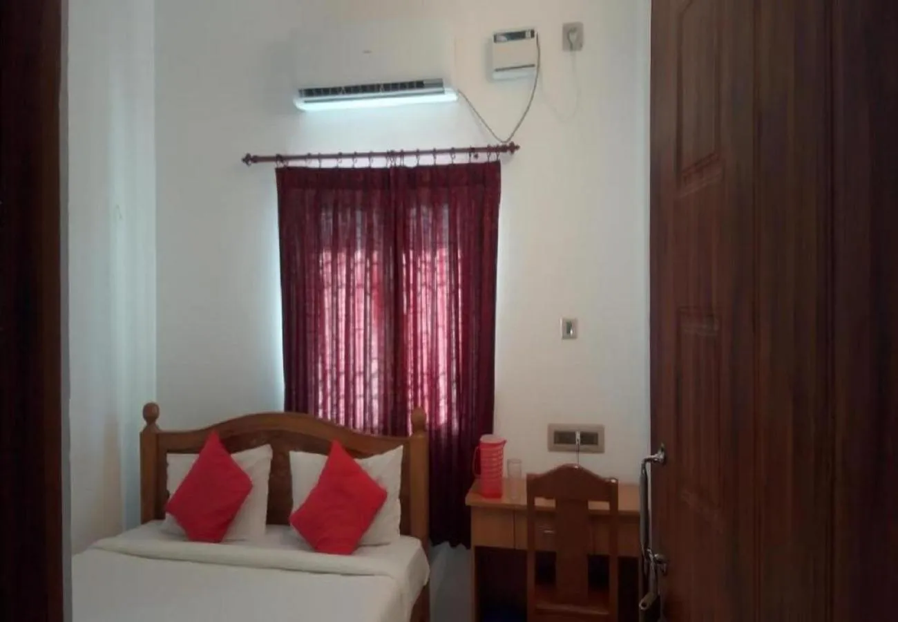 Bed in Haleemas Residency