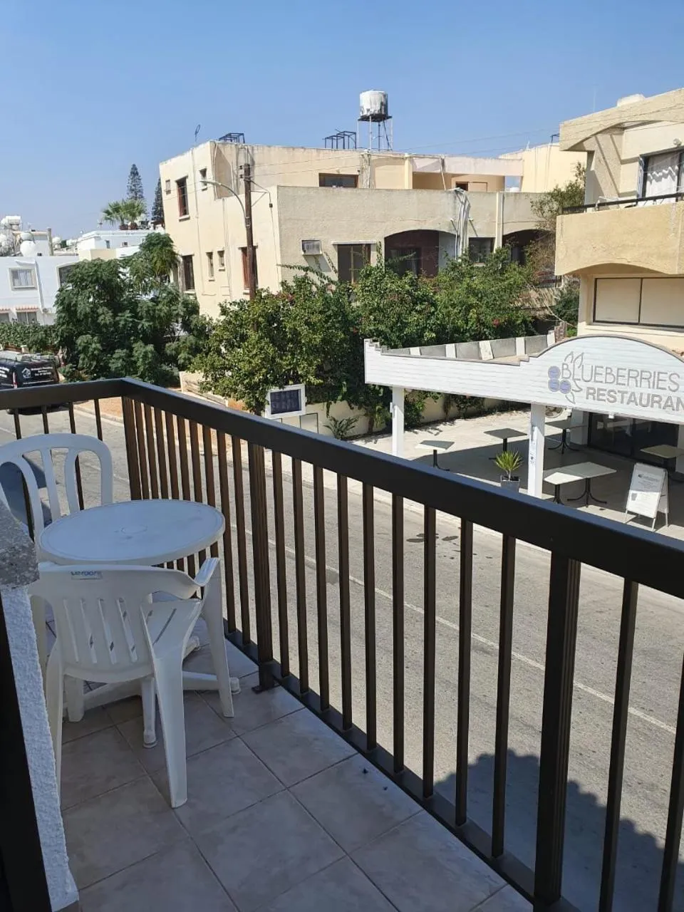 Street view in Sea CleoNapa Mandali