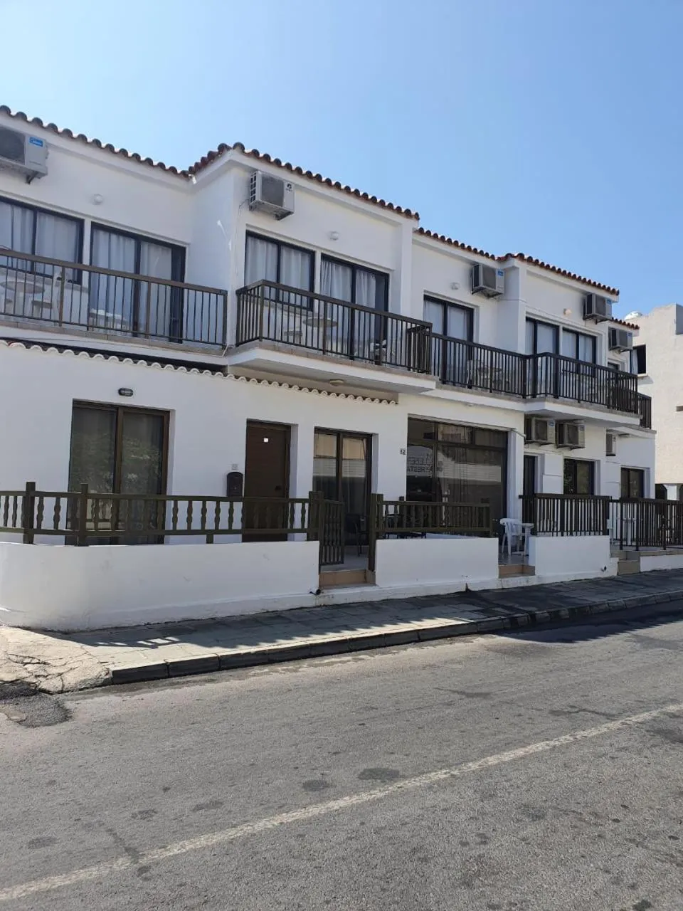 Property building in Sea CleoNapa Mandali