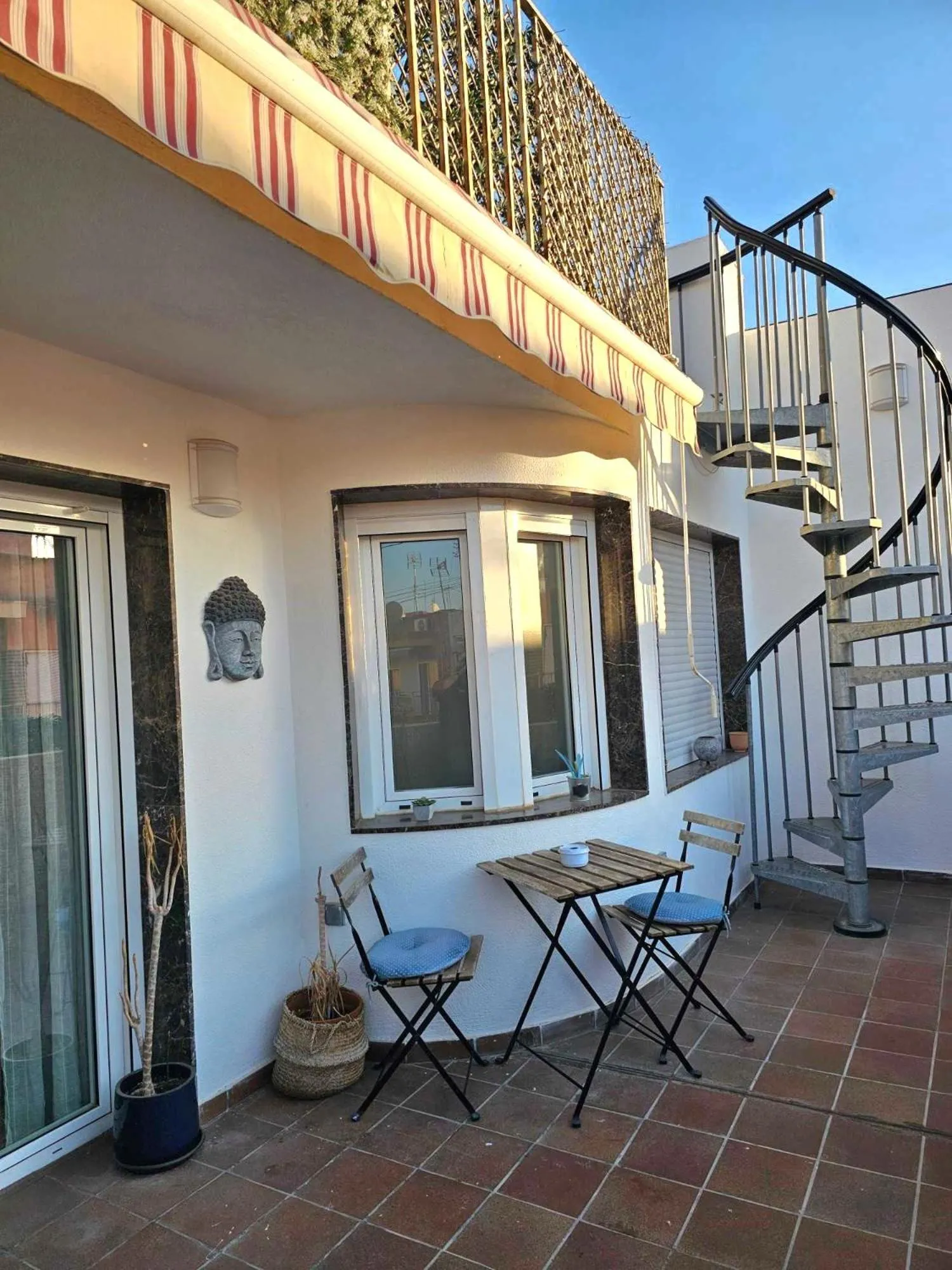 SUNCASTLE APARTAMENTOS ALICANTE -With share Rooftop Terrace And Barbecue