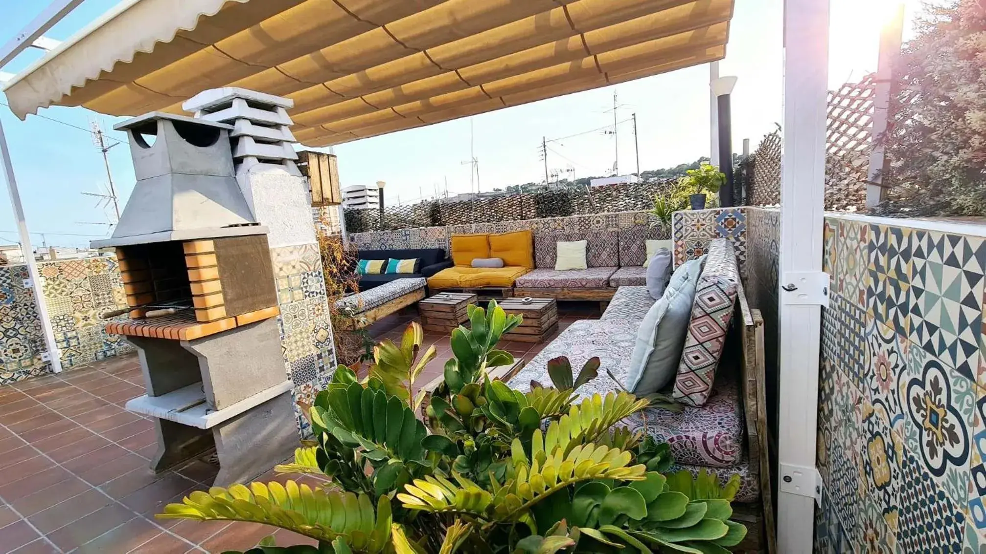 SUNCASTLE APARTAMENTOS ALICANTE -With share Rooftop Terrace And Barbecue SUNCASTLE APARTAMENTOS ALICANTE -With share Rooftop Terrace And Barbecue