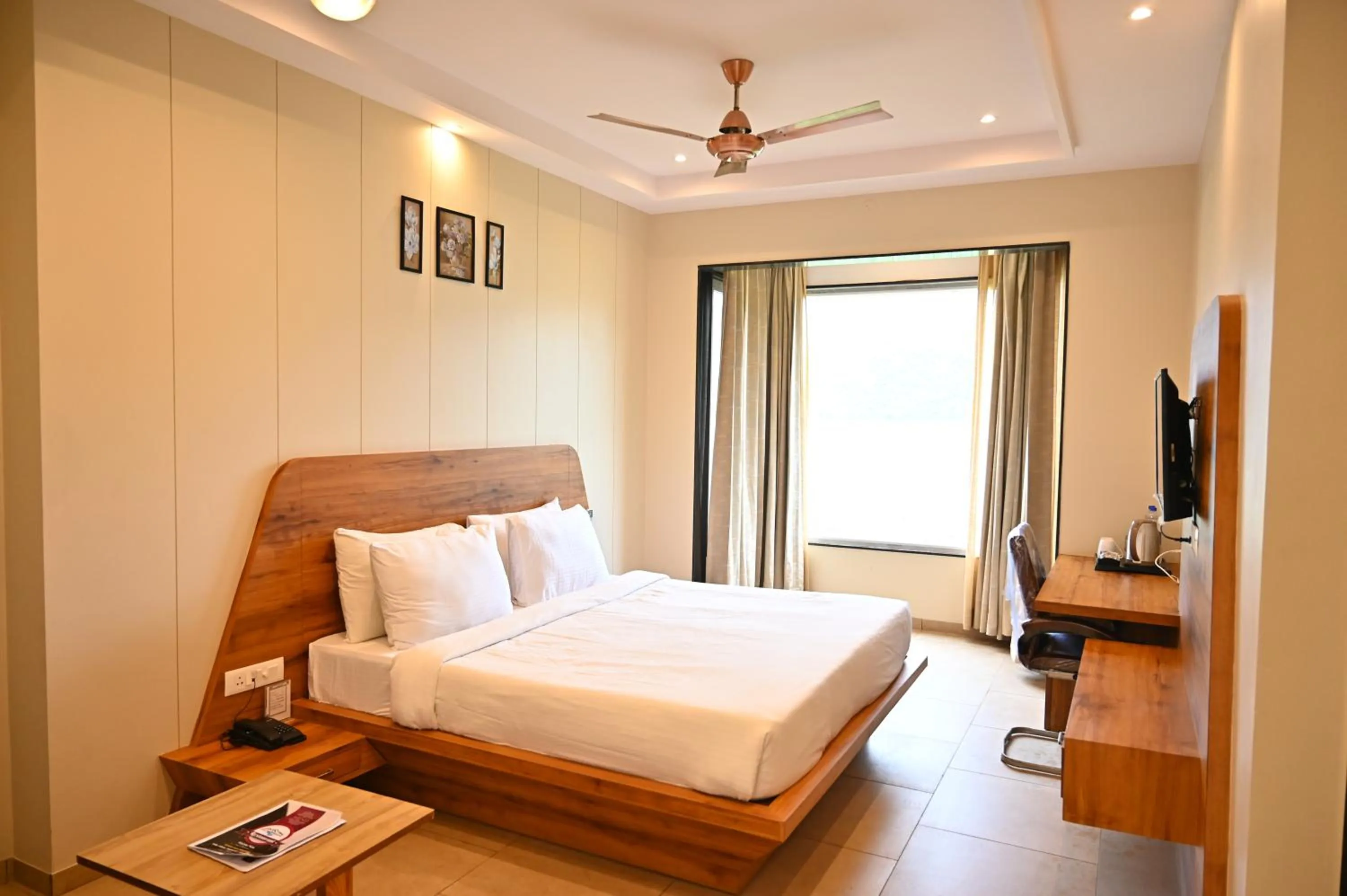 Bedroom in DESI THATH RESORT