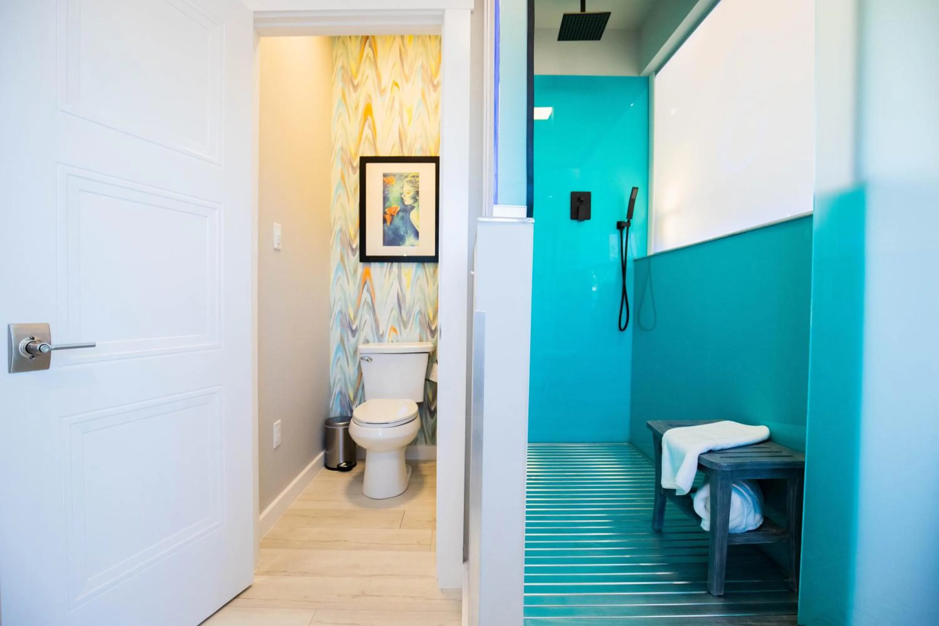 River Sirens Hotel-Contactless Check in Hotel