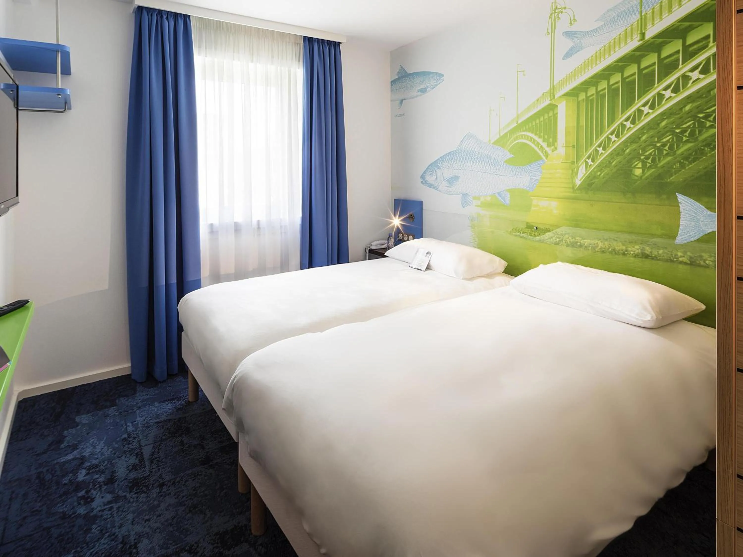 Bedroom, Bed in ibis Styles Strasbourg Avenue du Rhin