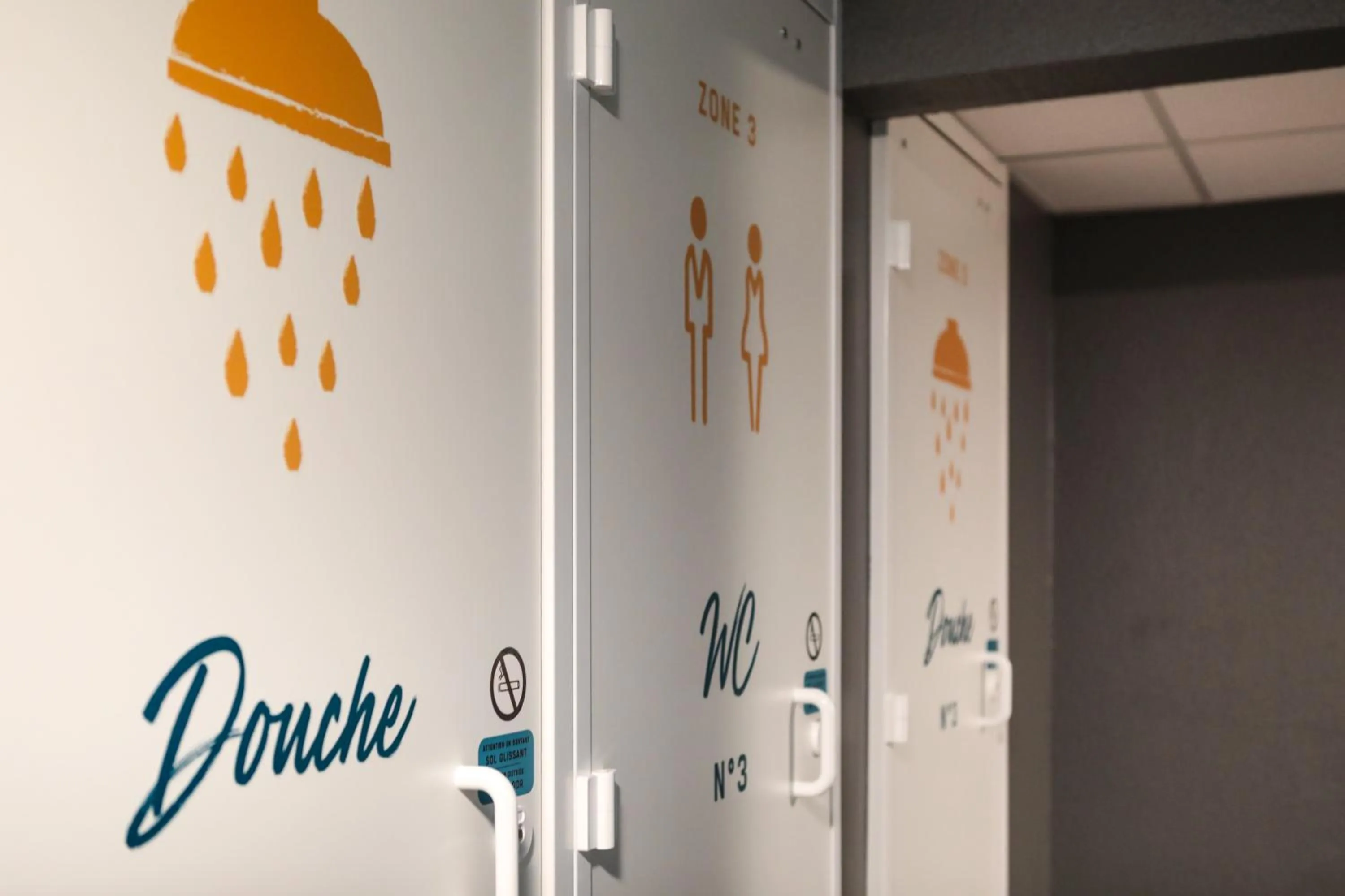 Bathroom in hotelF1 Rungis Orly