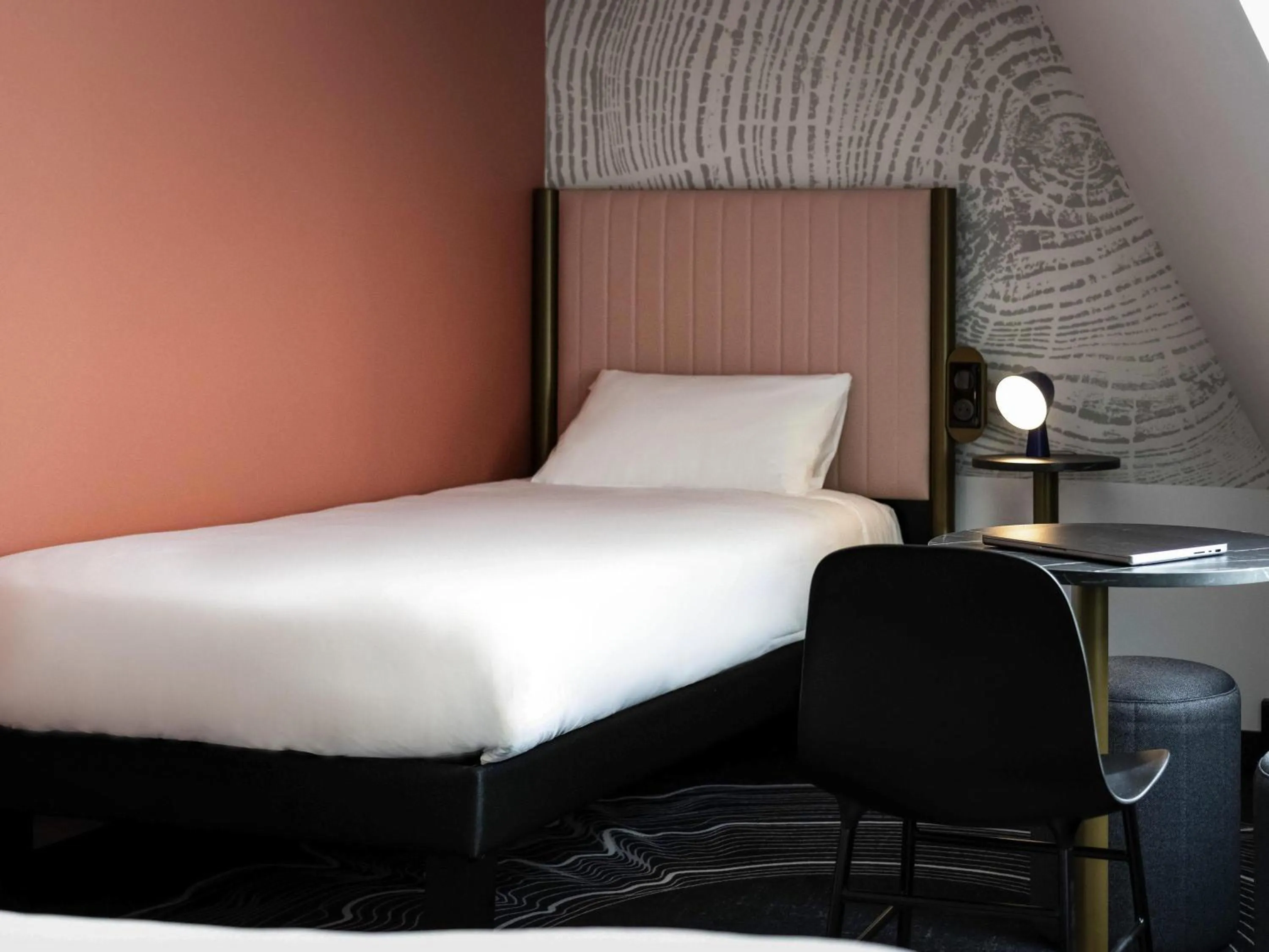 Bedroom, Bed in ibis Styles Paris Porte de Versailles - Mairie d'Issy