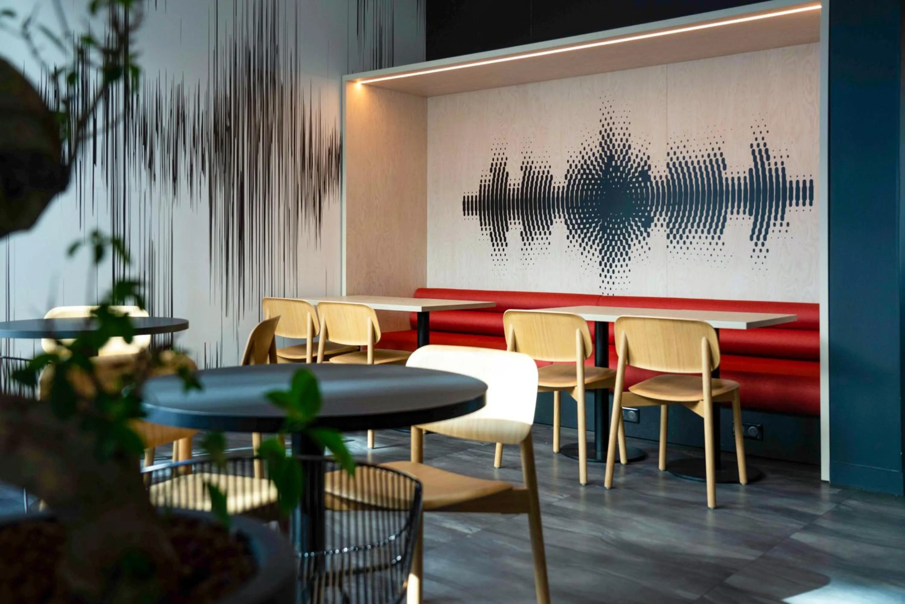 Seating area in ibis Styles Paris Porte de Versailles - Mairie d'Issy