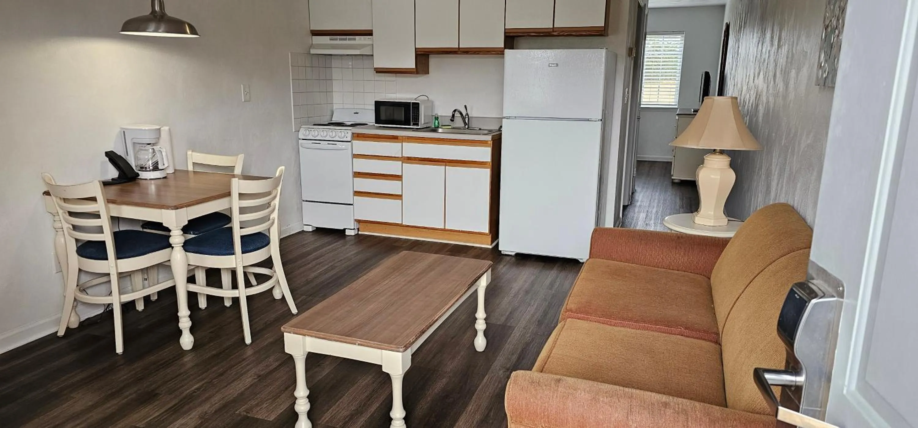 Affordable Suites Graham