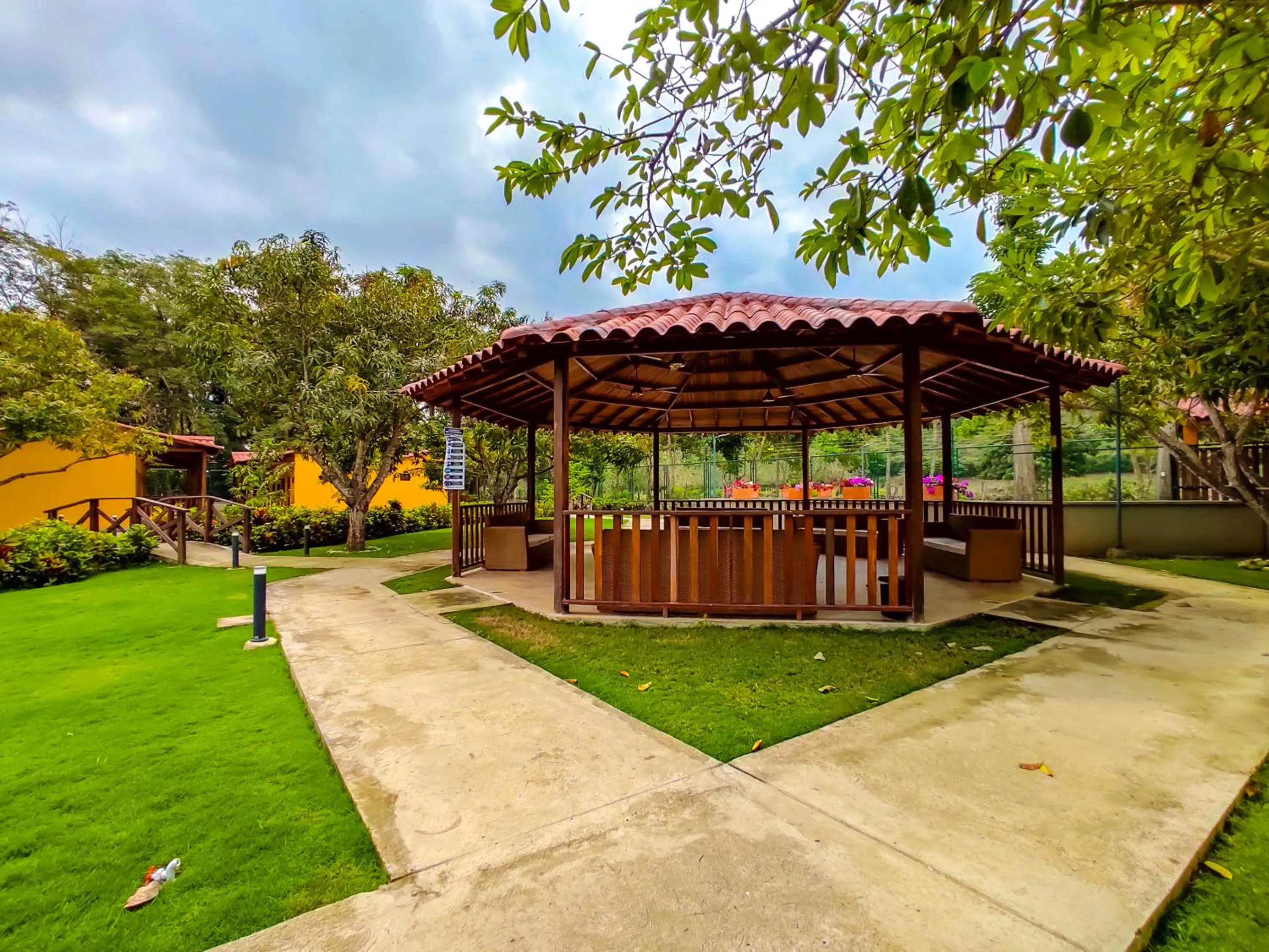 Day in Senderos del Mar - Tayrona