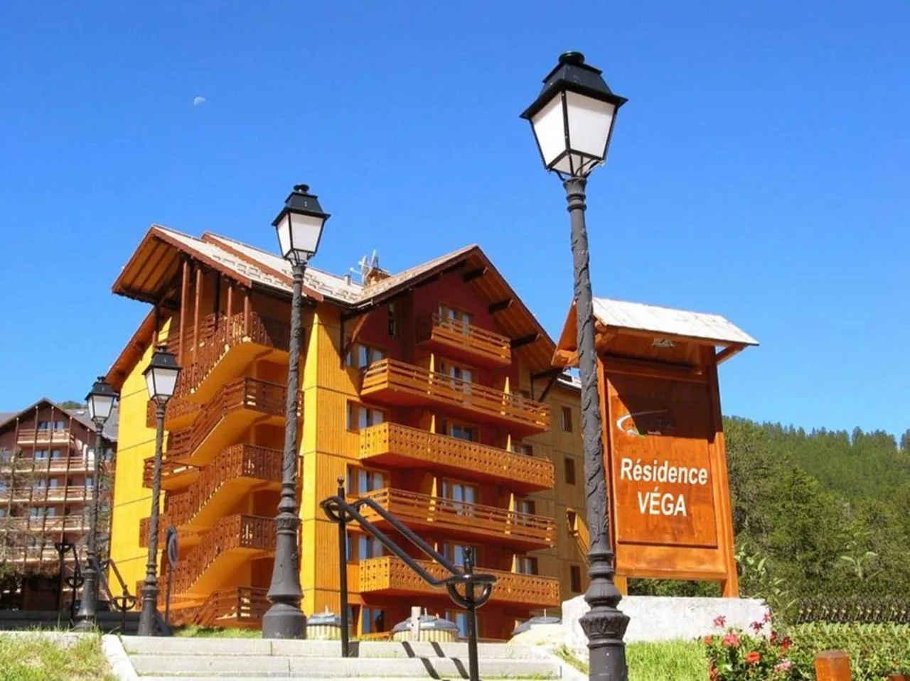 Property building in Vacancéole - Résidence Vega