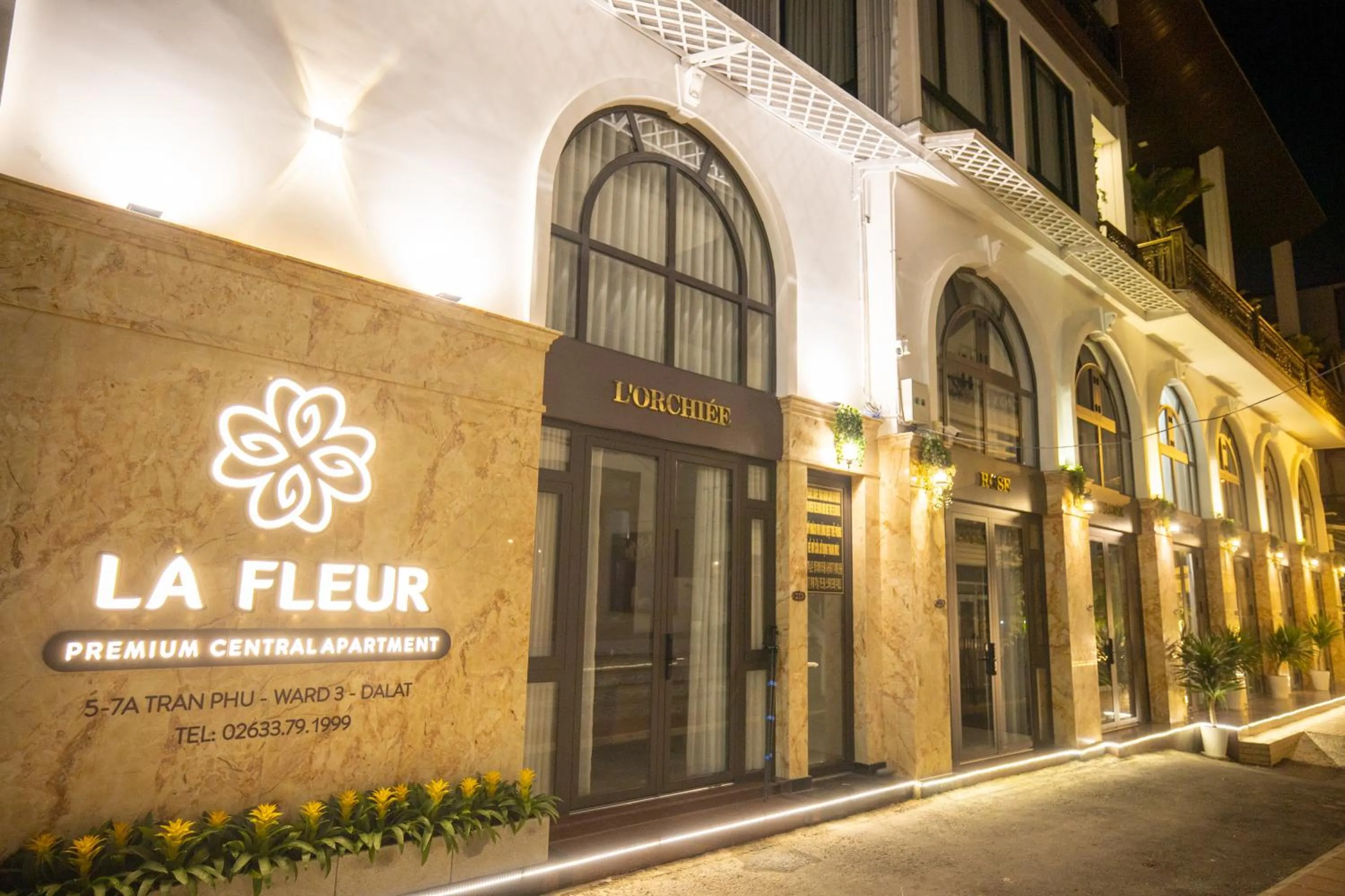 Property building in La Fleur Premium Central Apartment Hotel