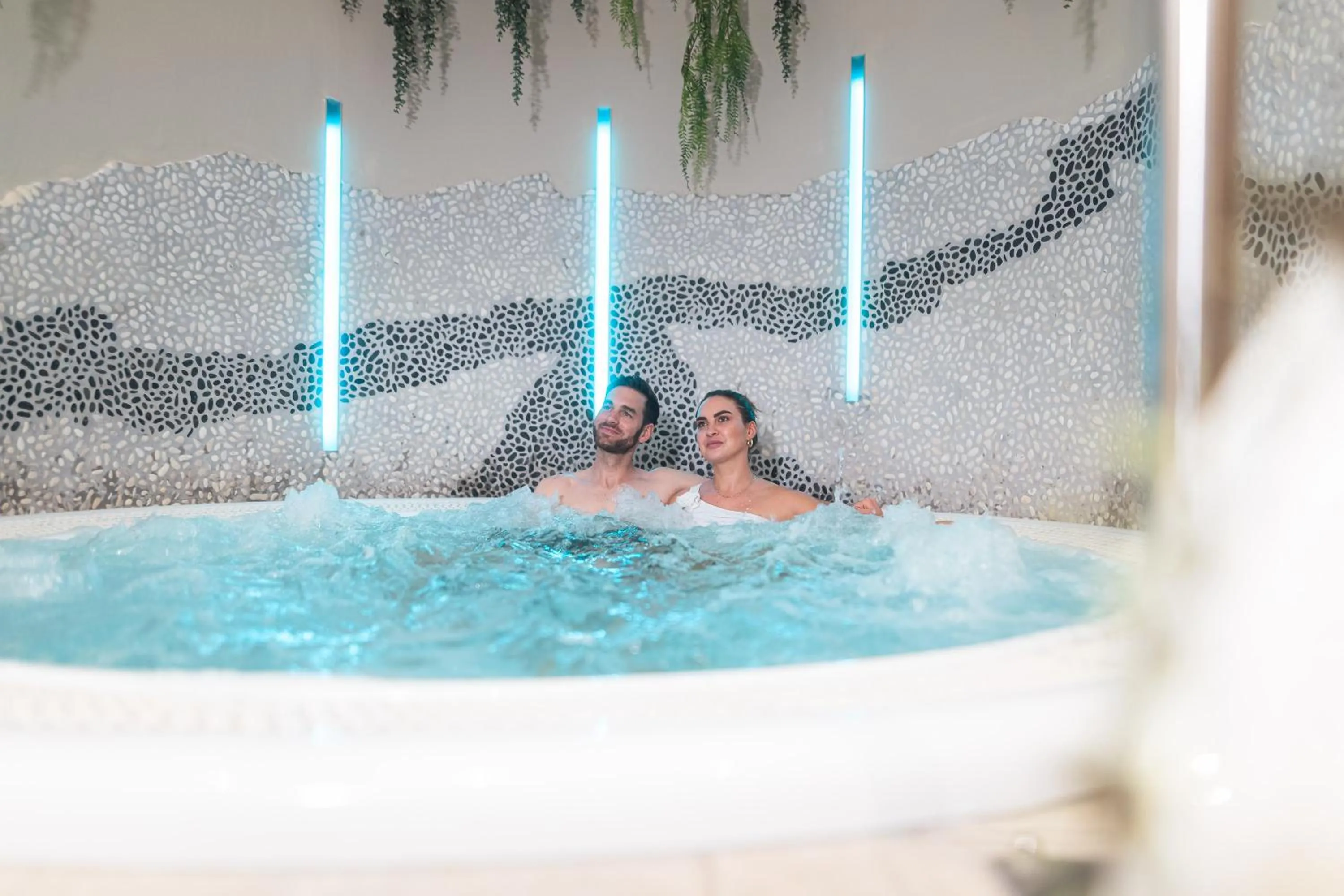 Swimming pool in Appartements Cella Central