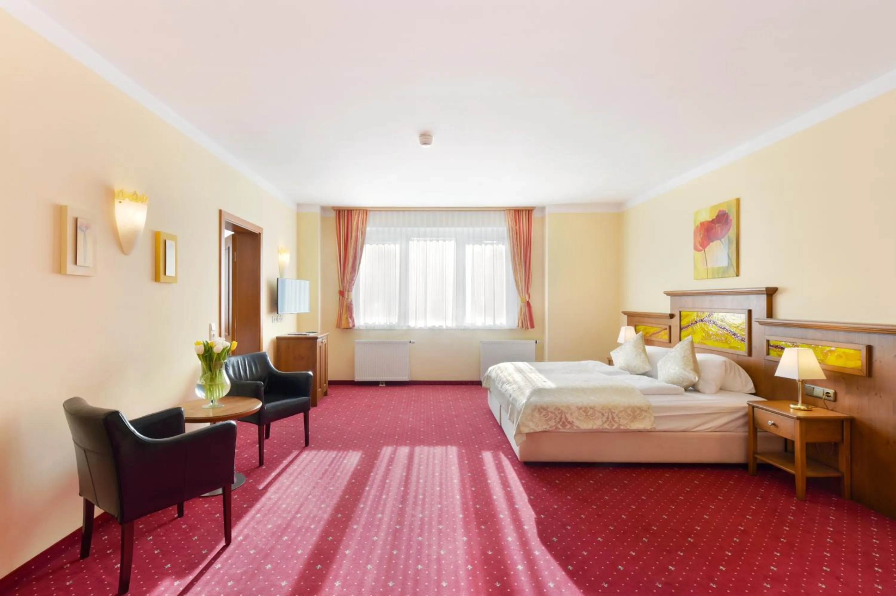 Bedroom, Bed in Appartements Cella Central