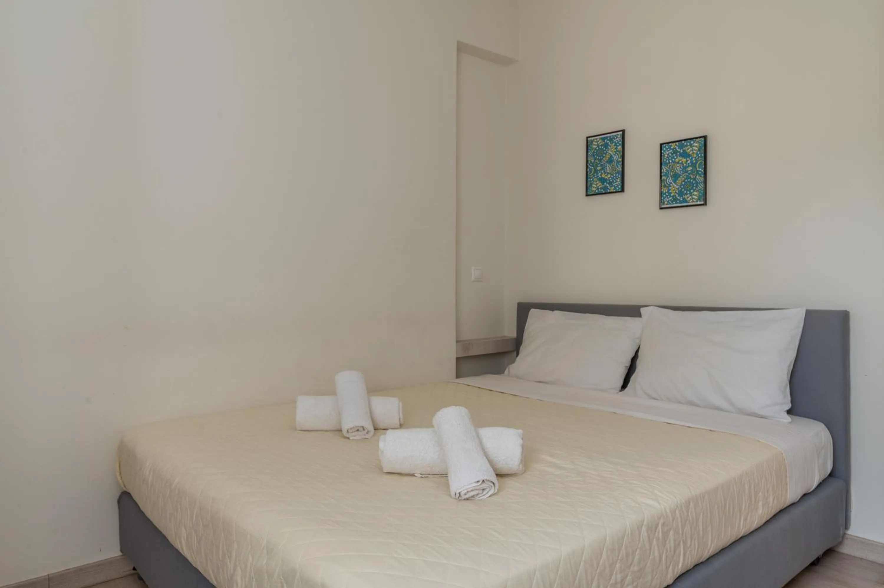 Bed in Elvita Apartments 3