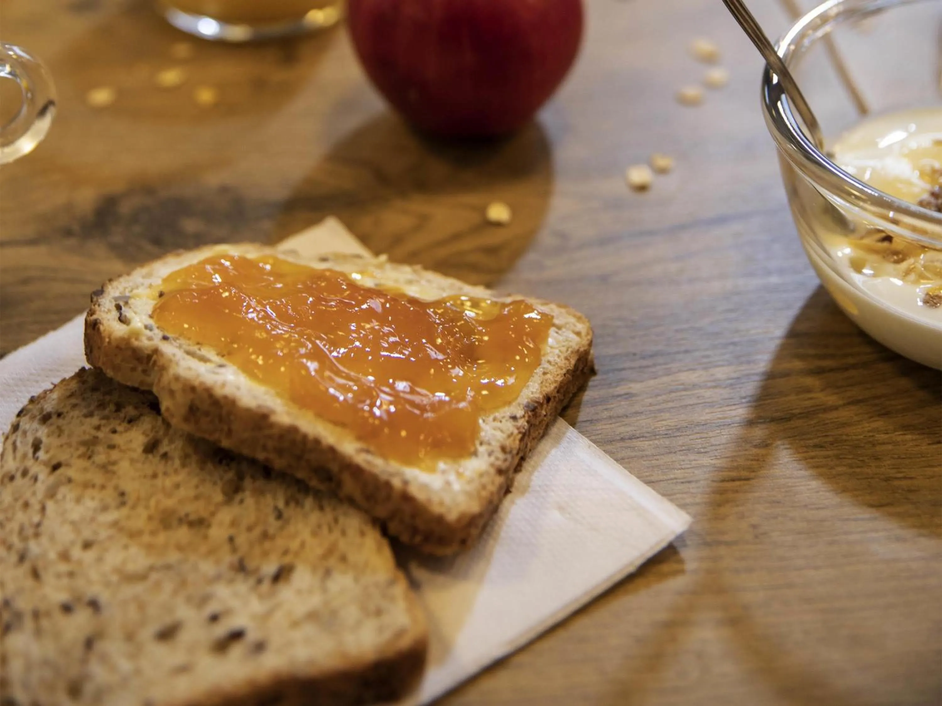 Breakfast in hotelF1 Lyon Saint Priest