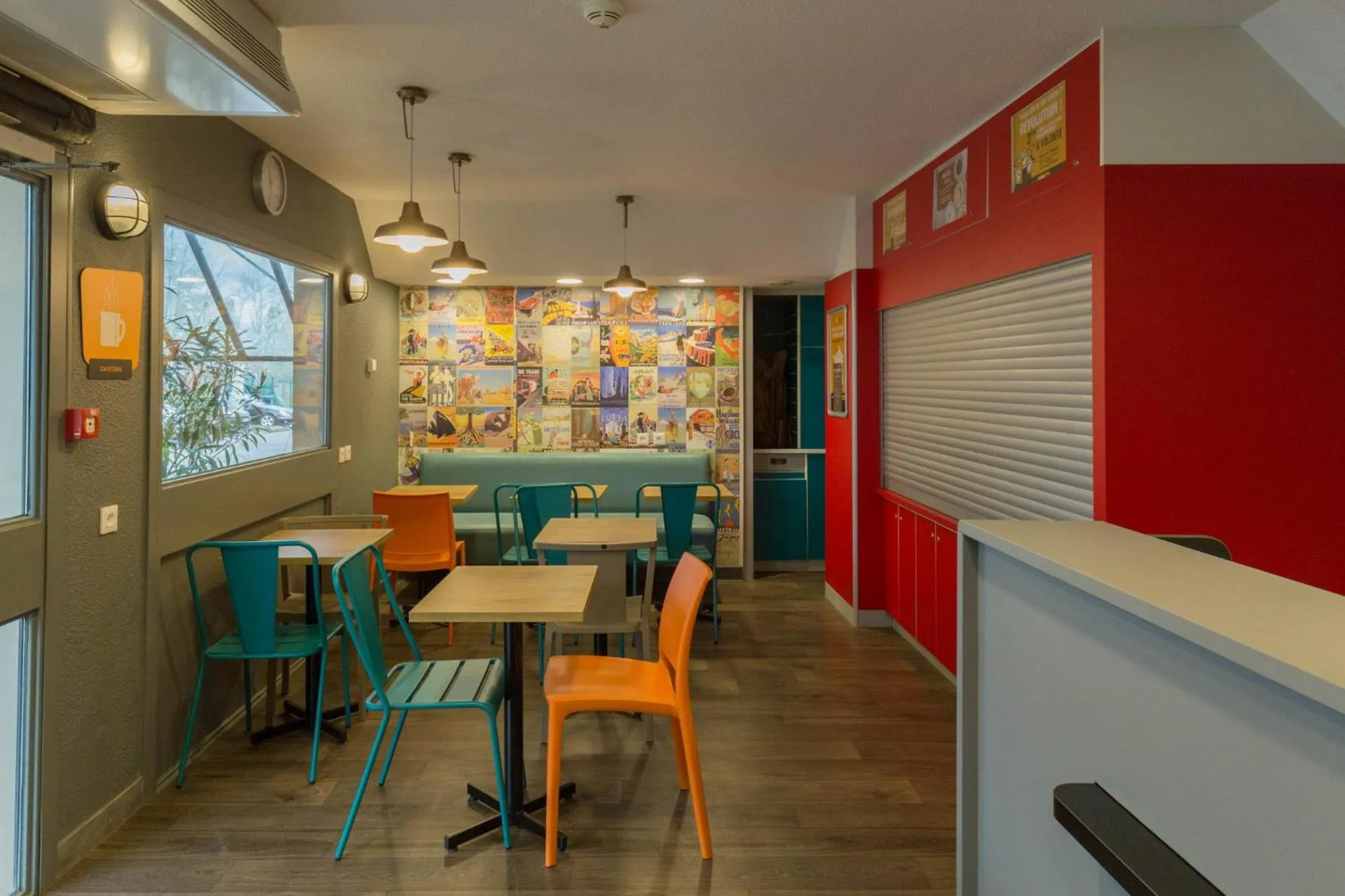 Dining area in hotelF1 Lyon Saint Priest