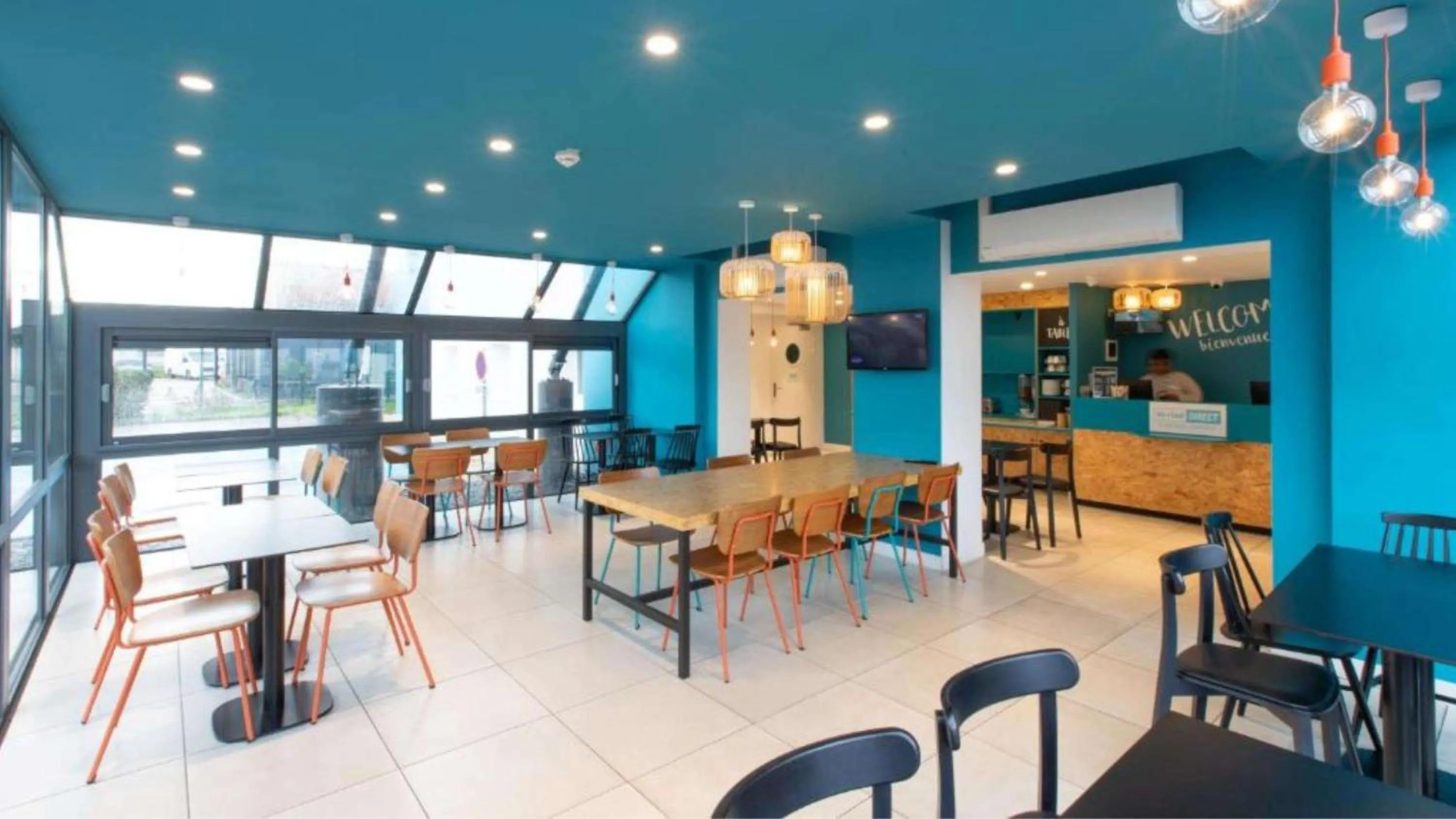 Restaurant/places to eat in Kyriad Direct Dijon Sud - Chenove