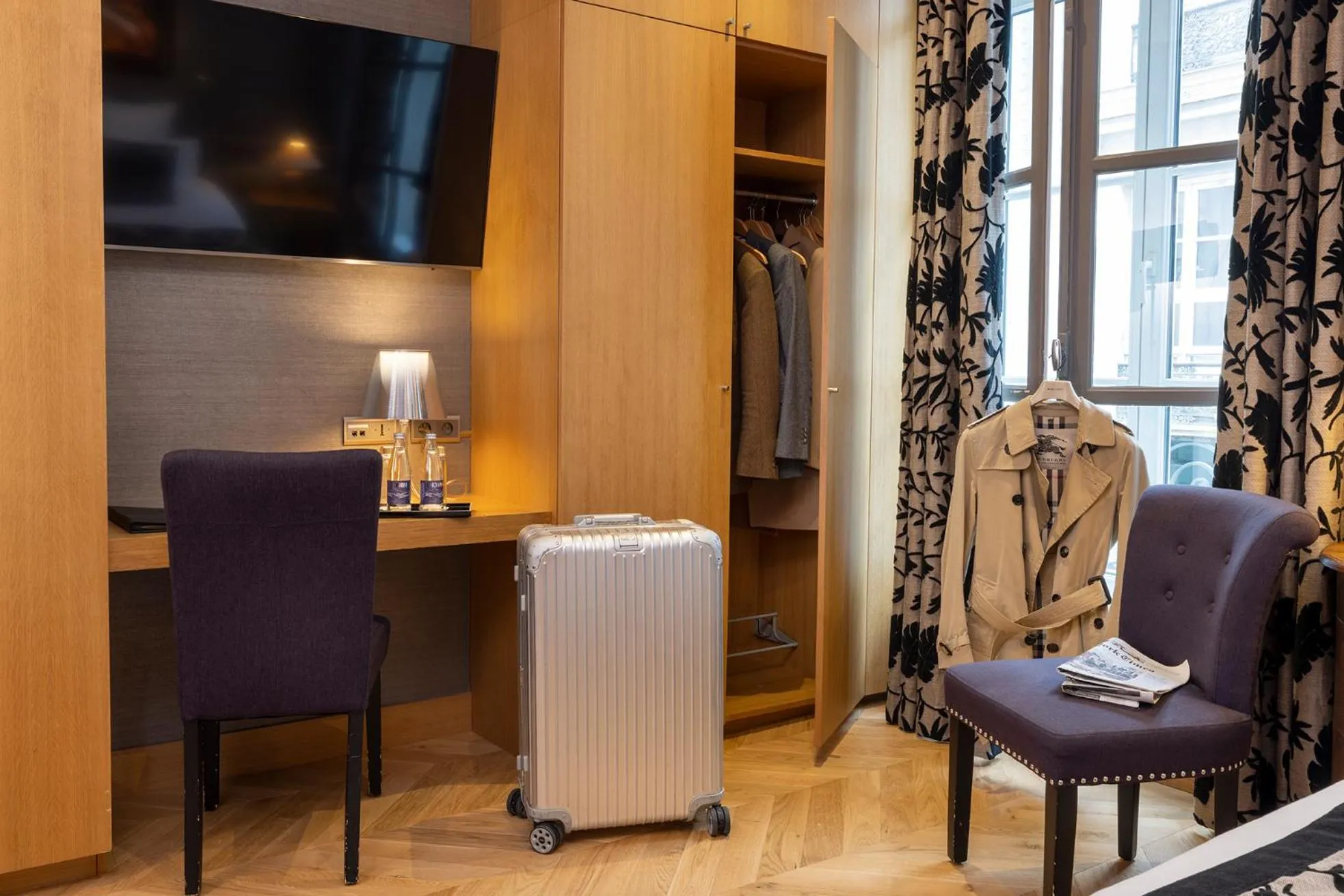 TV and multimedia in Hotel Pas De Calais