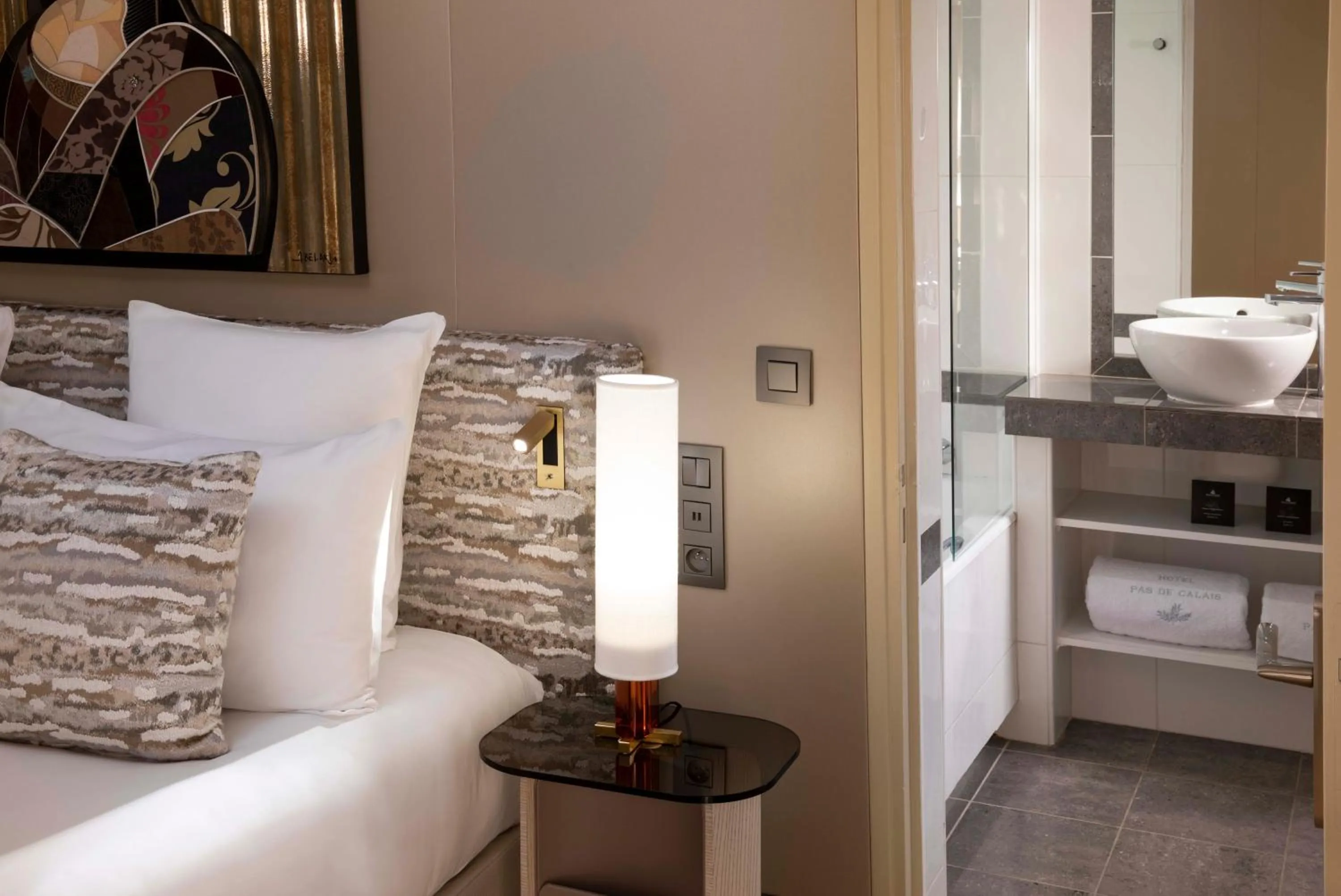 Bed in Hotel Pas De Calais