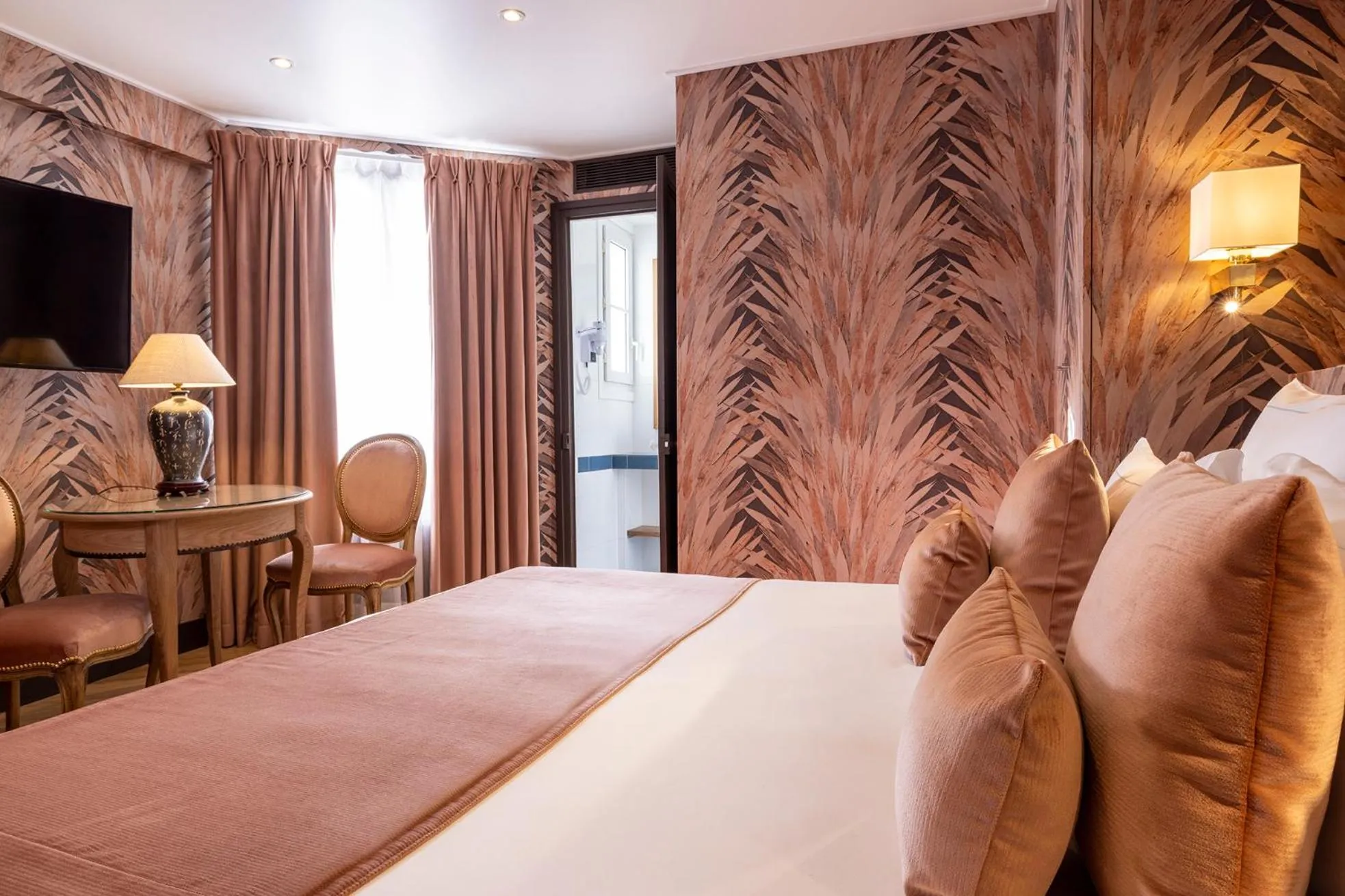 Bed in Hotel Pas De Calais