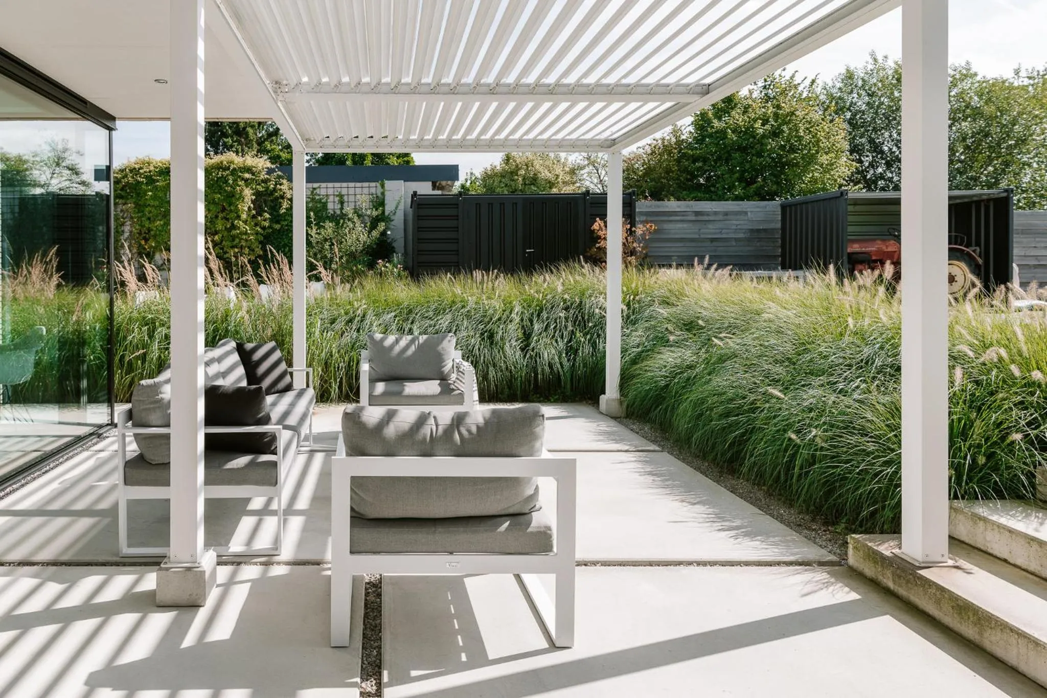 Garden view in BnB Manere