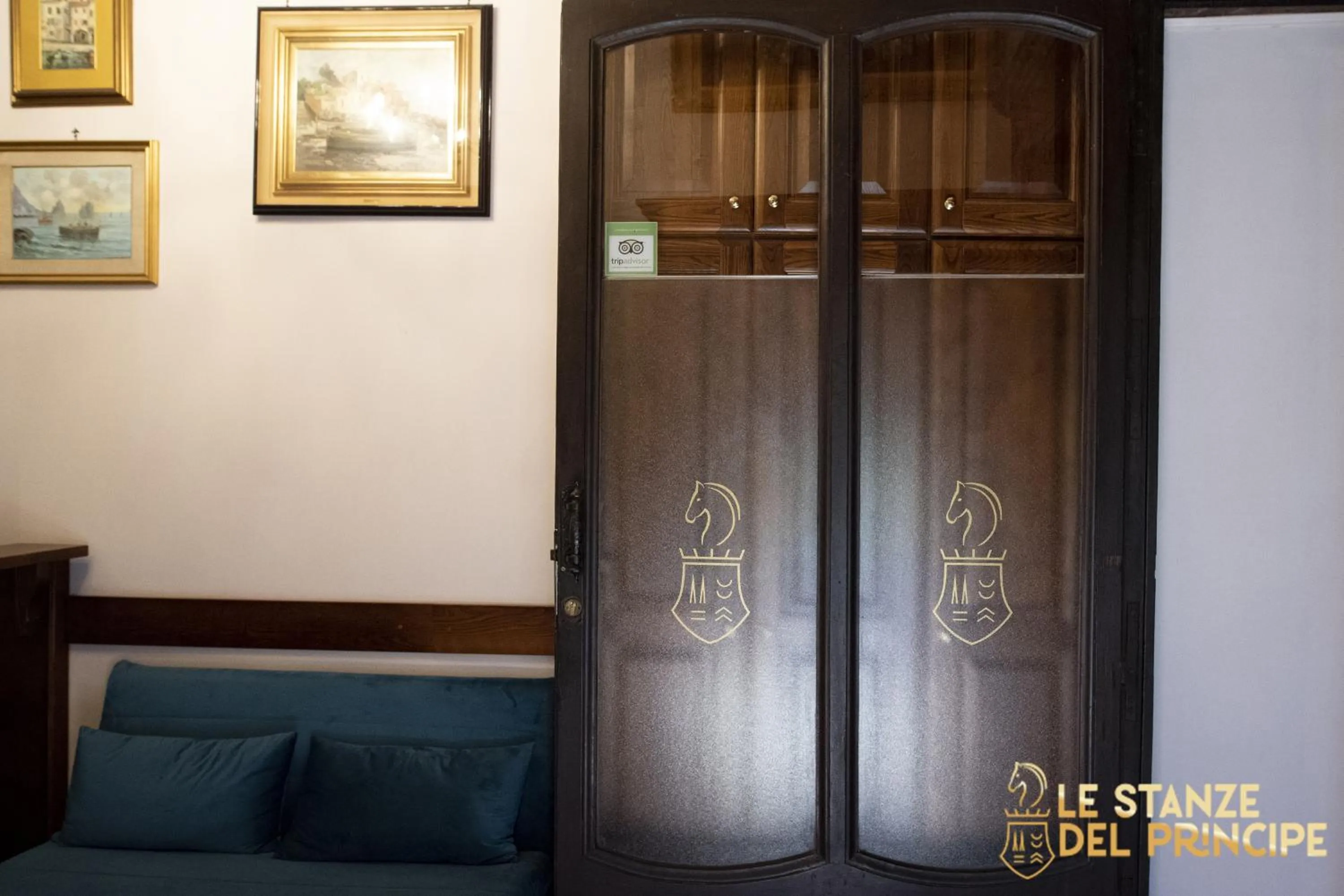 Decorative detail in Le Stanze del Principe