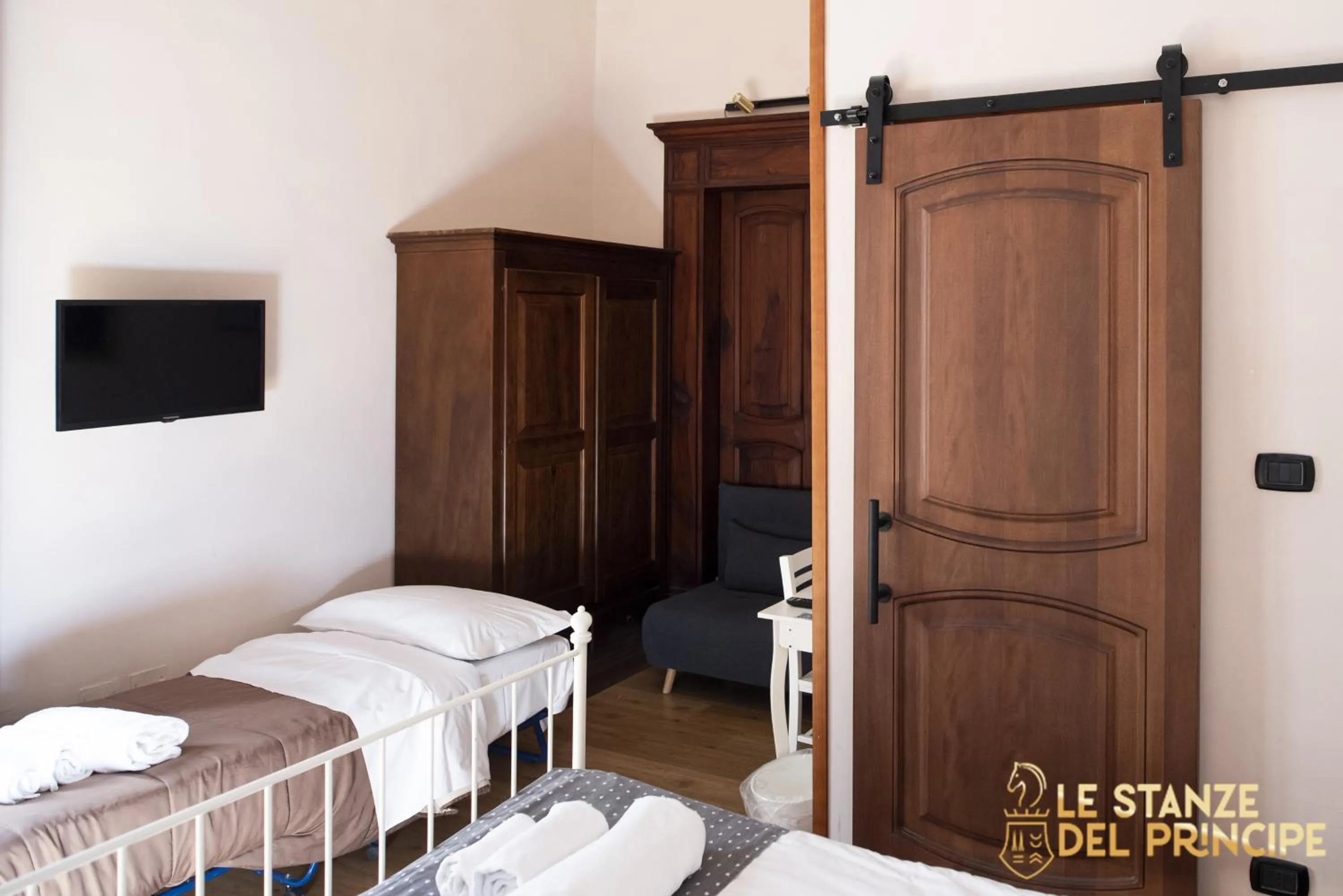 Photo of the whole room, Bed in Le Stanze del Principe