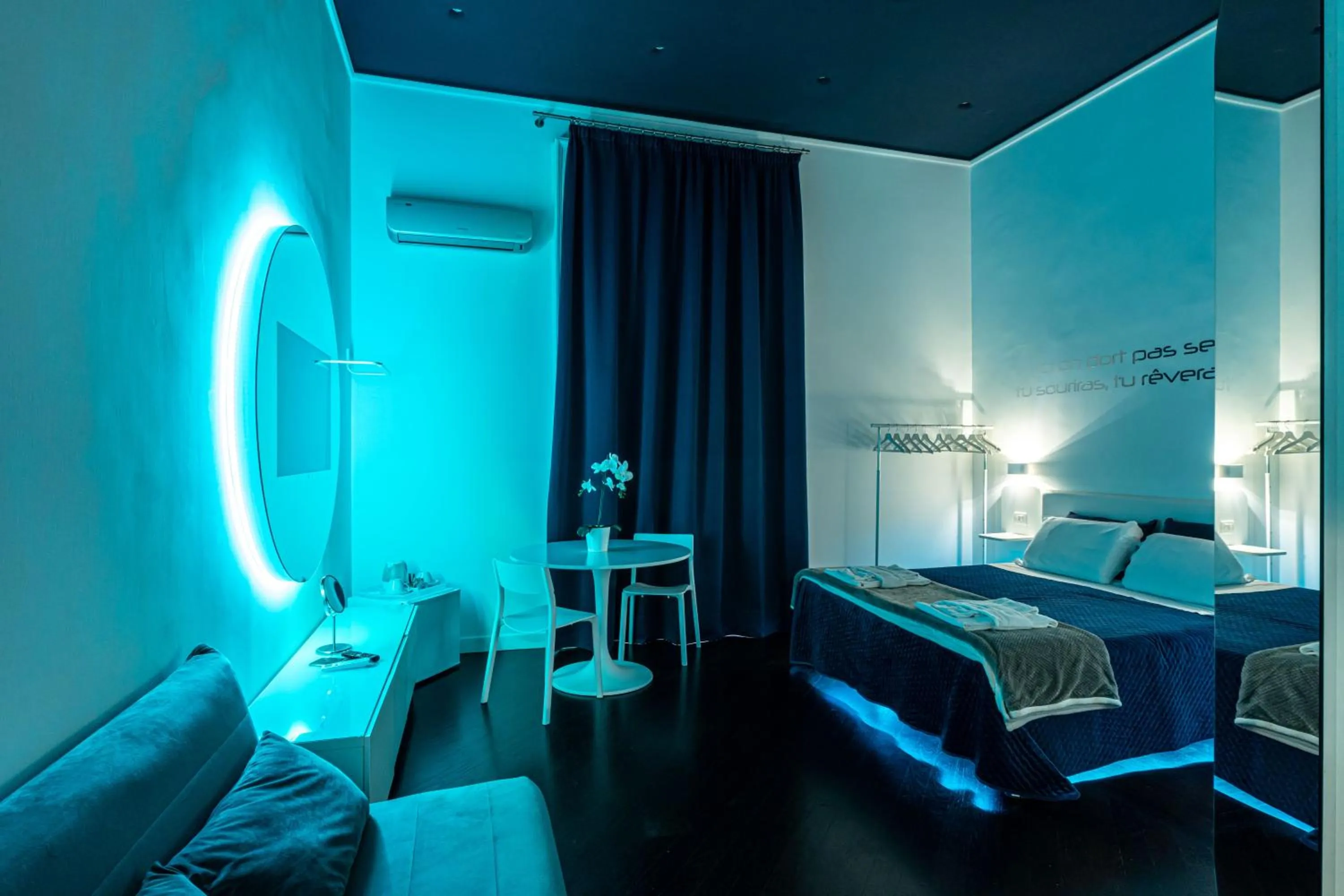 Bed in Skyhouse Duomo