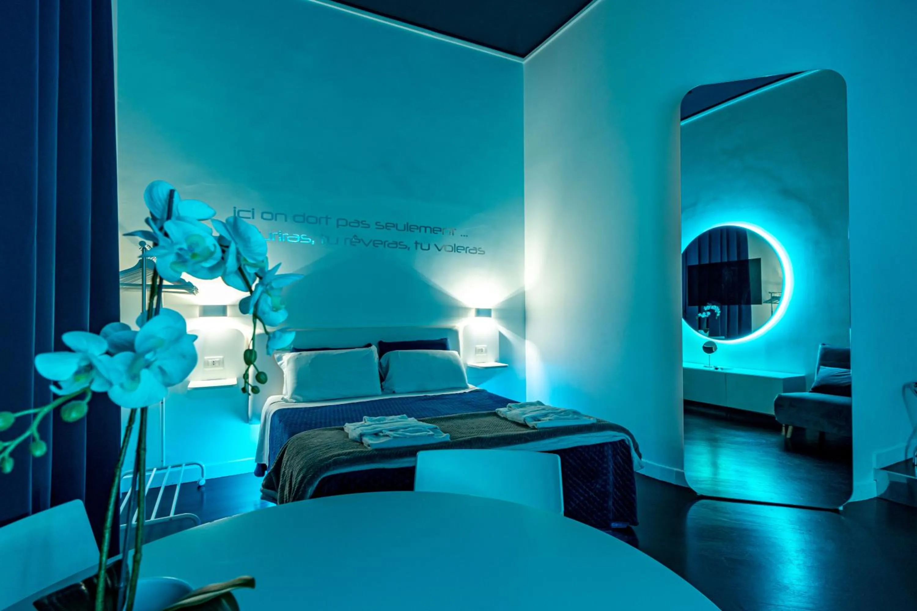 Bed in Skyhouse Duomo