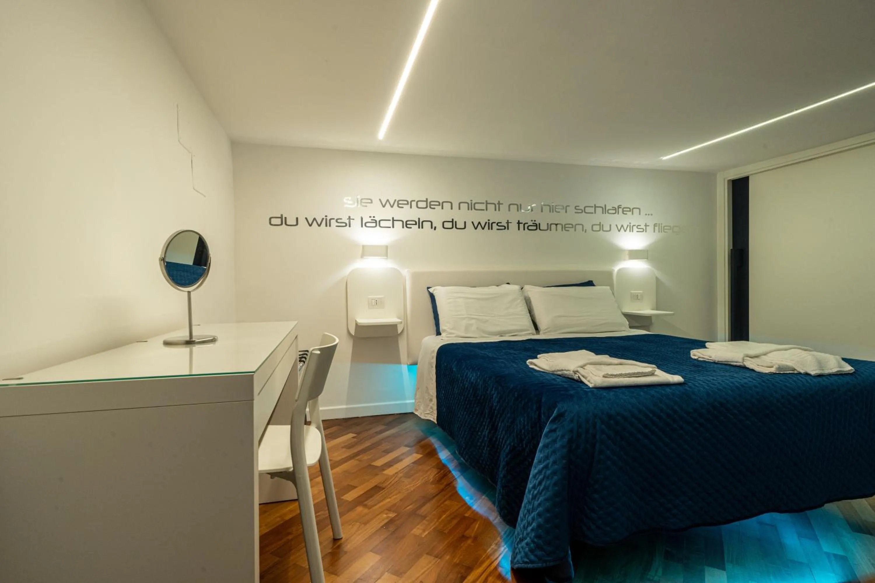 Bed in Skyhouse Duomo