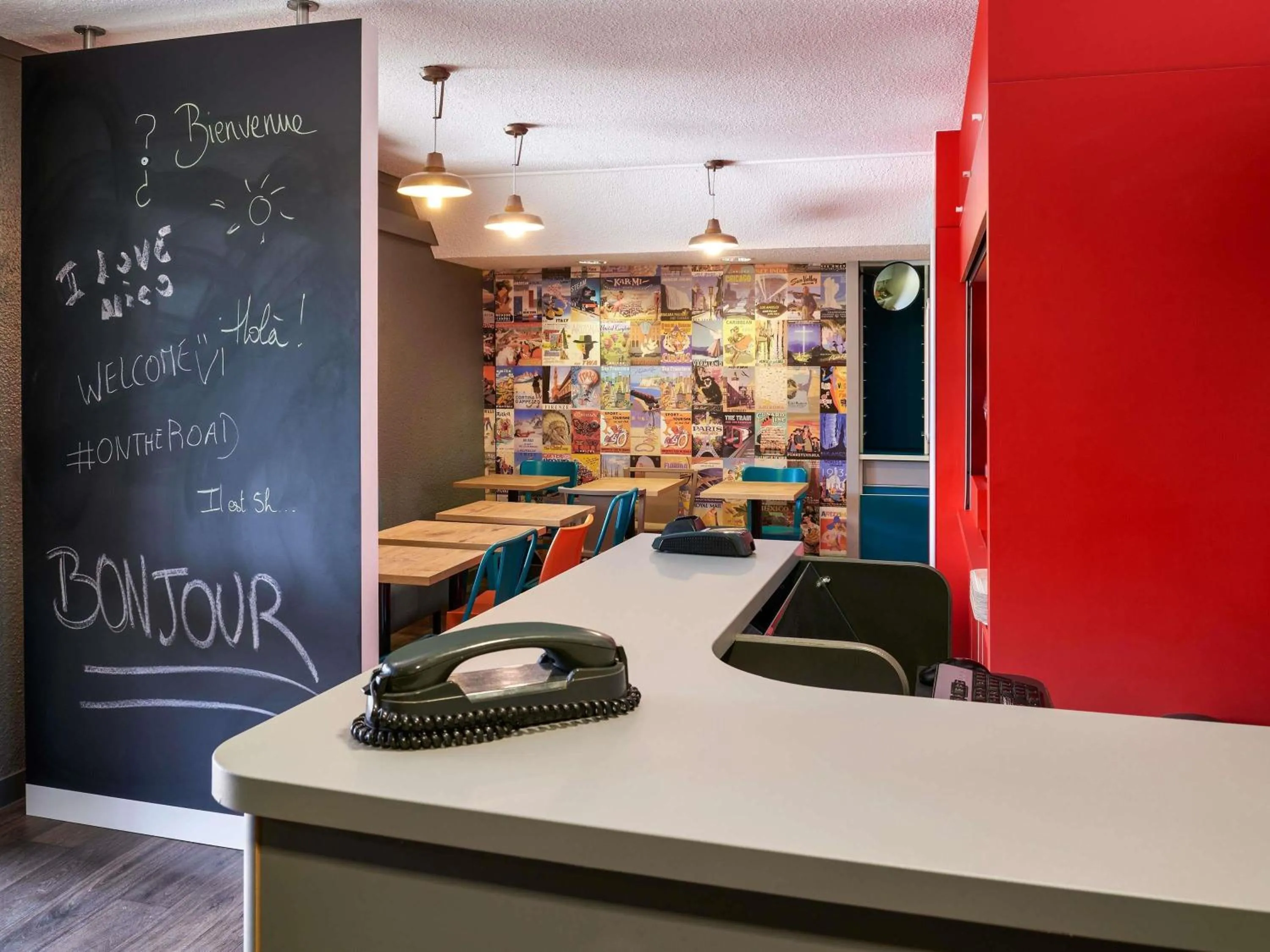 Property building in hotelF1 Avignon Centre Courtine gare TGV