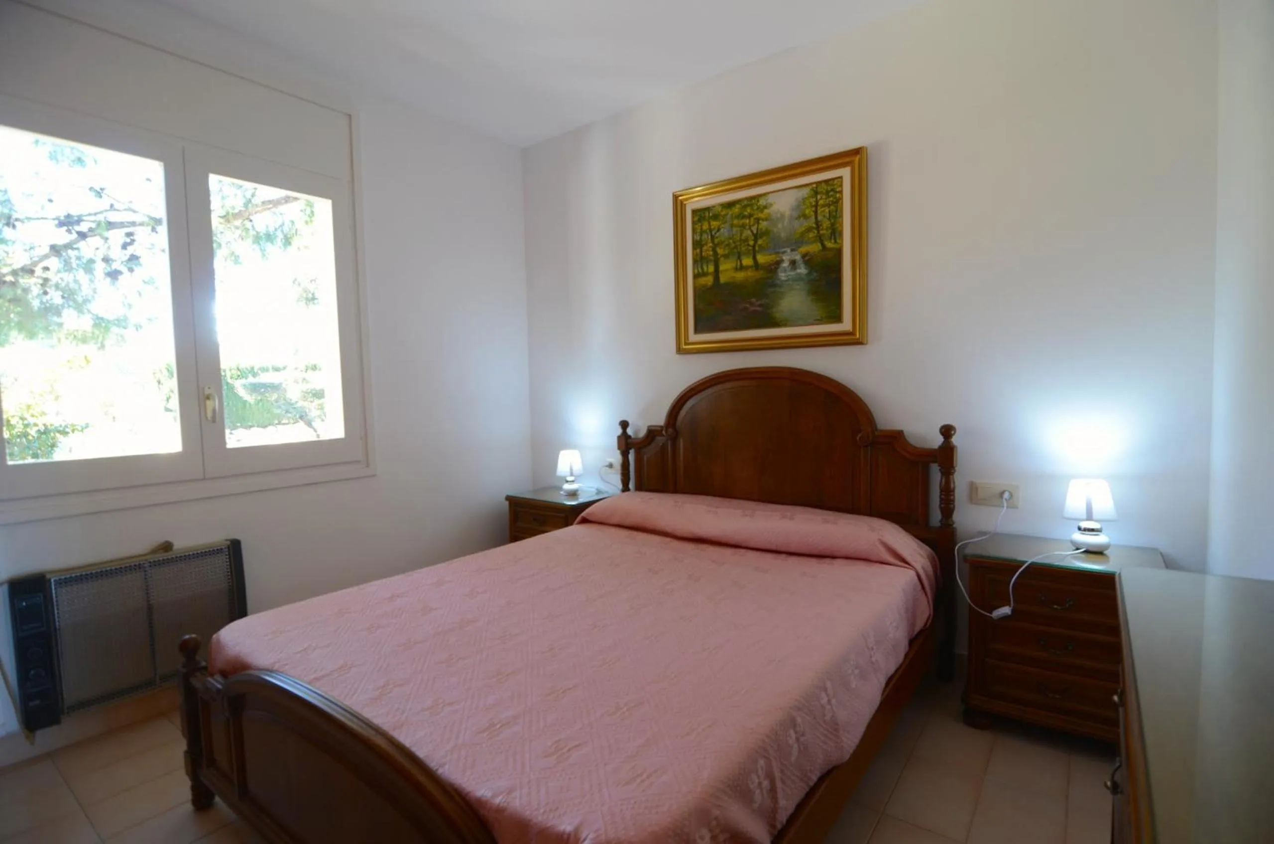 Bed in Puig Padro 4 1-1