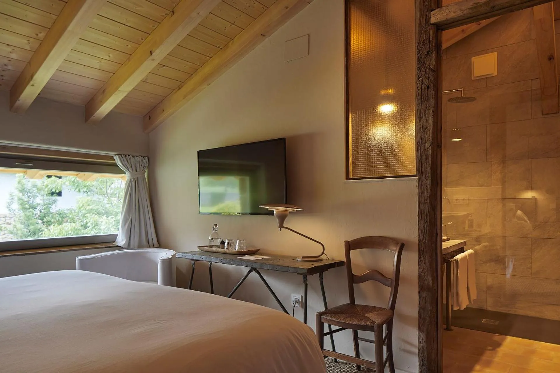Bed in OAR Cottage