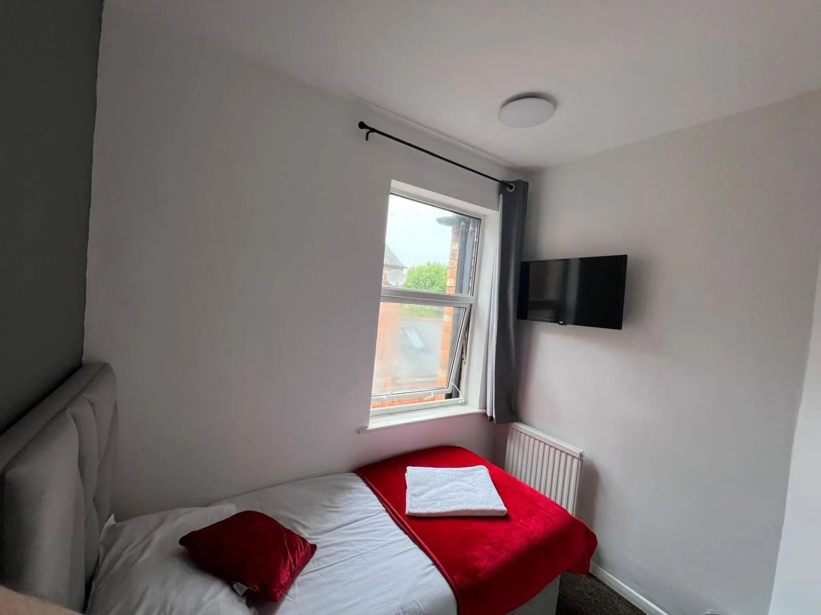 Bed in Campbells Guest House