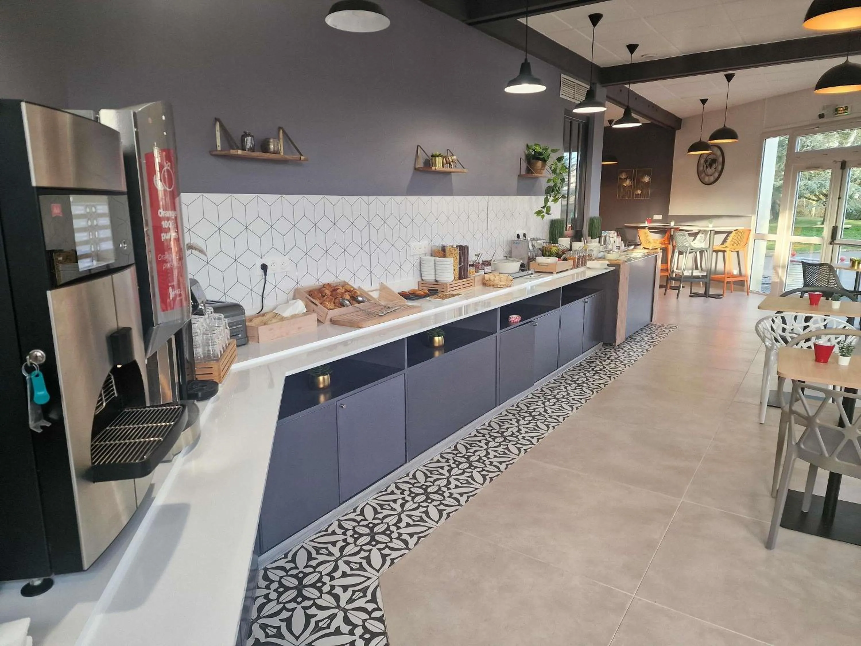 Breakfast in ibis Rambouillet