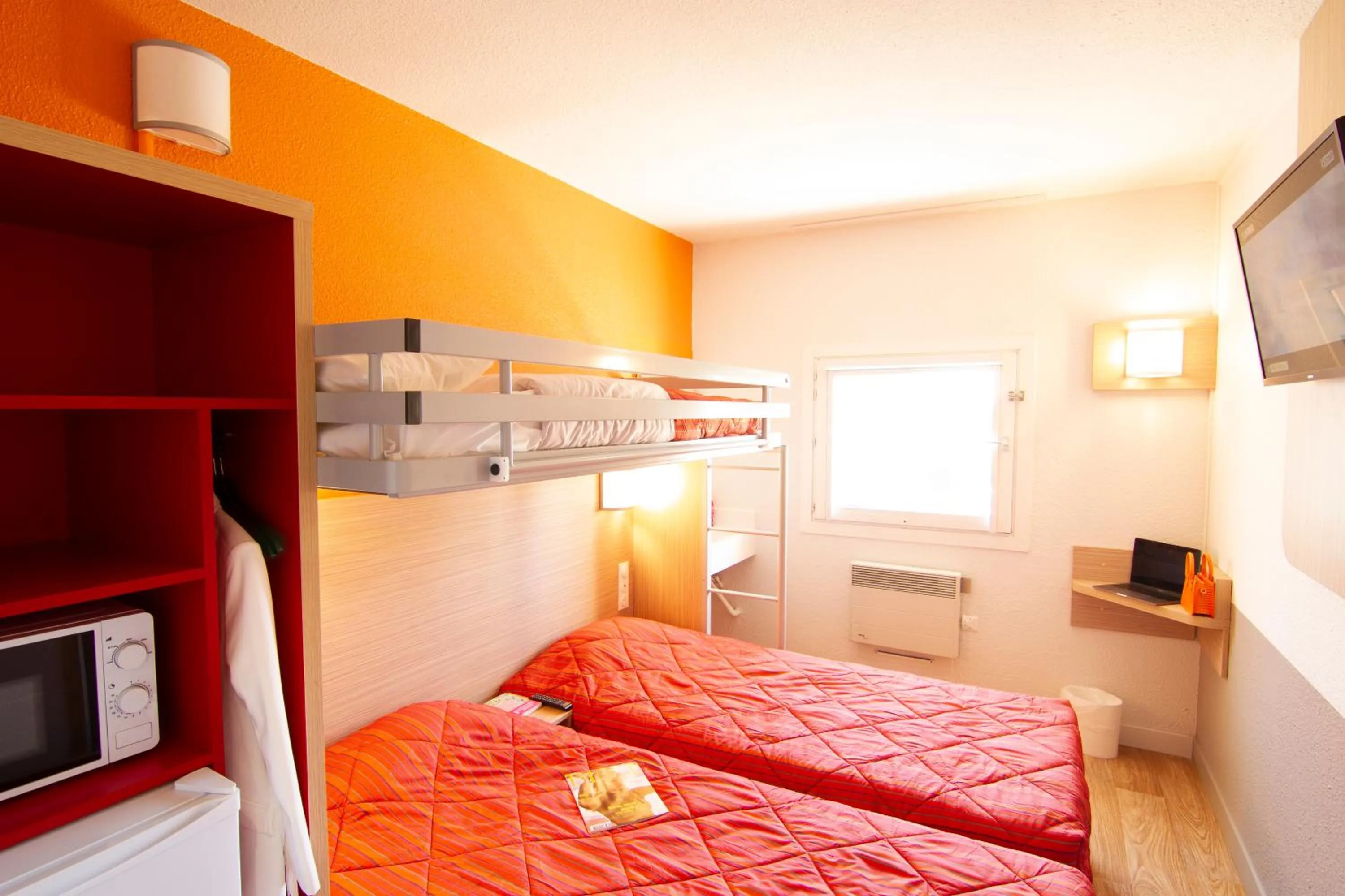 bunk bed, Bed in Premiere Classe Paris Nord - Sarcelles