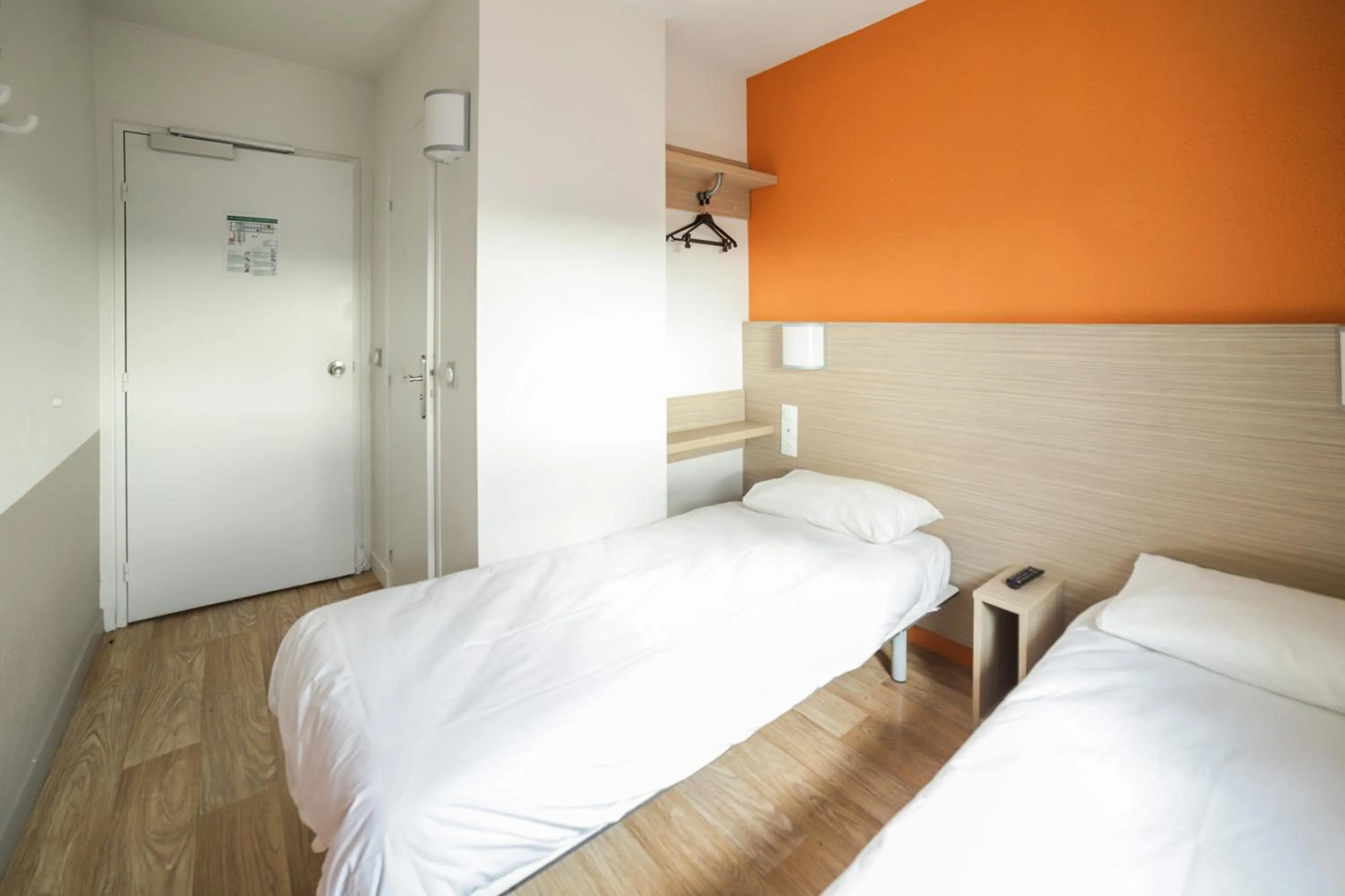 Bed in Premiere Classe Paris Nord - Sarcelles