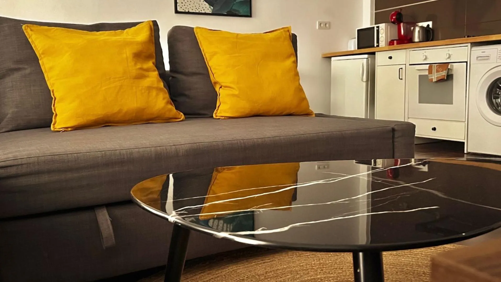 Mush Rooms Apartments