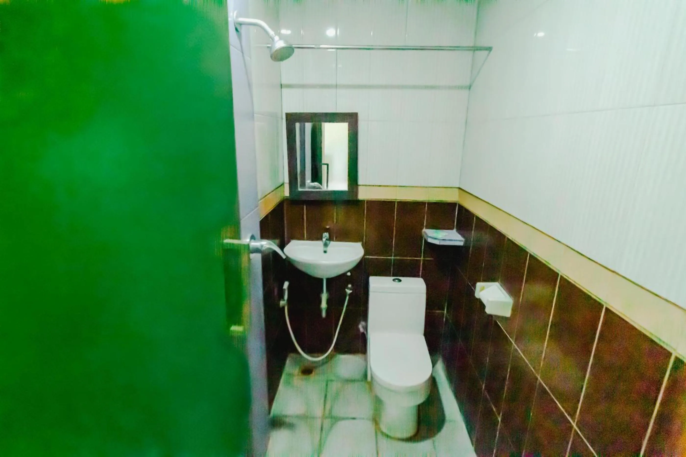 Shower in Bidari Hotel Lombok