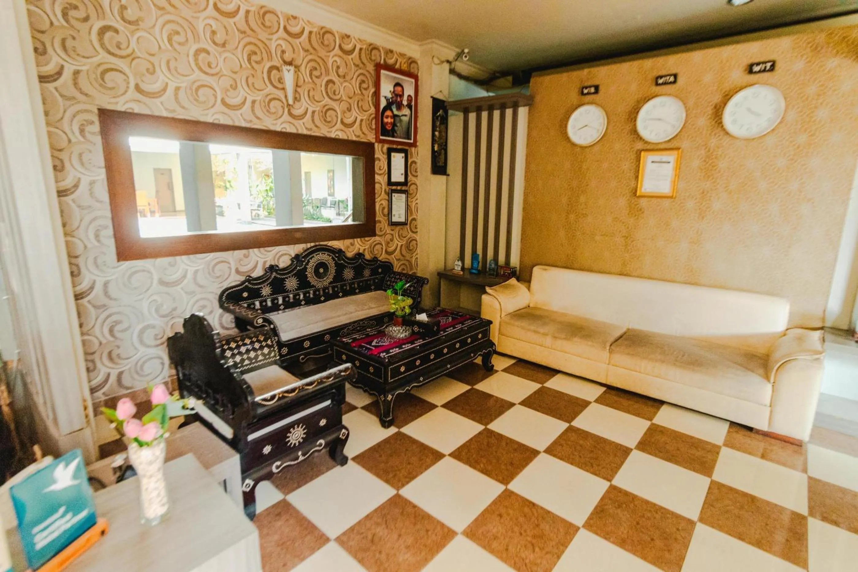 Living room in Bidari Hotel Lombok