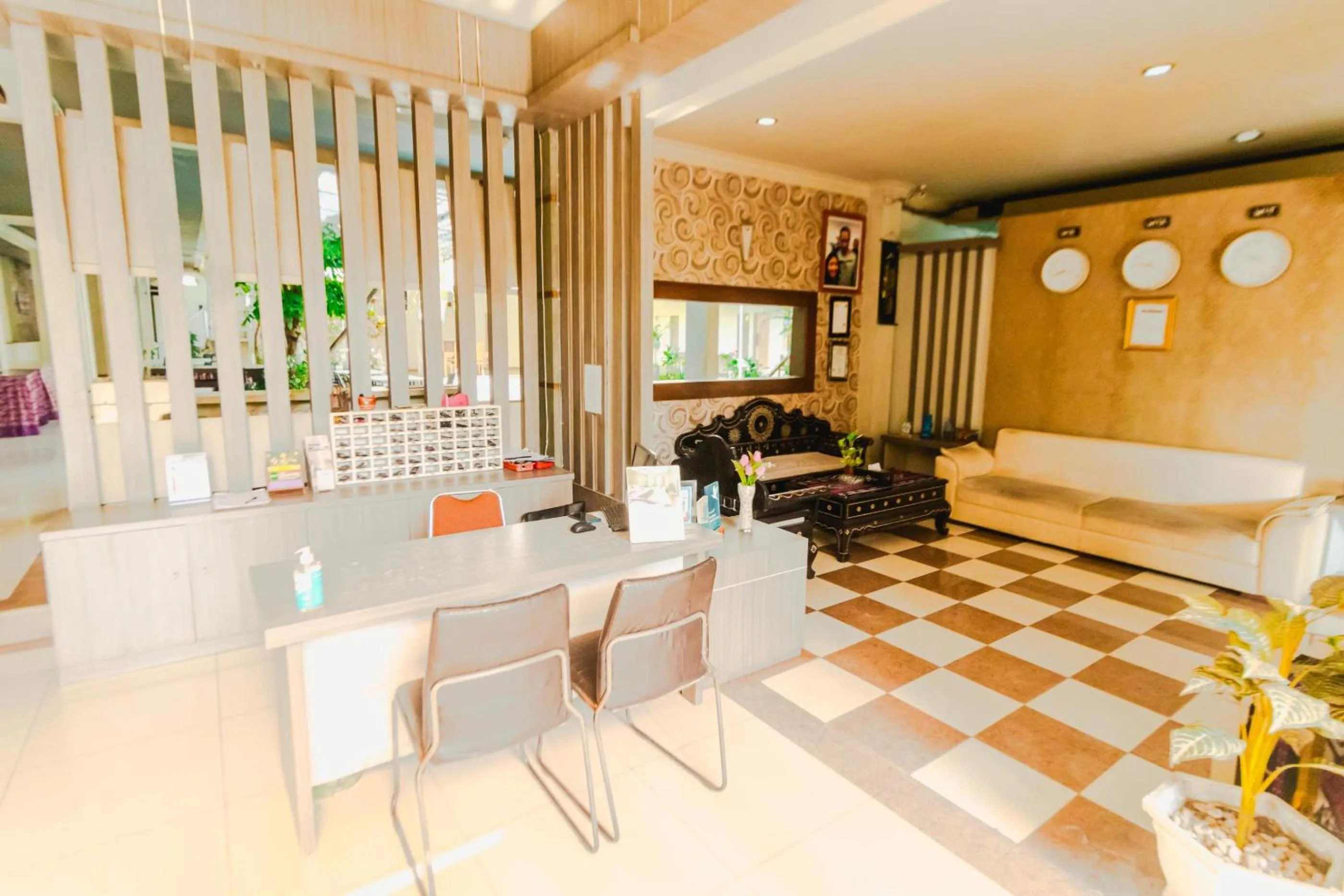 Living room in Bidari Hotel Lombok