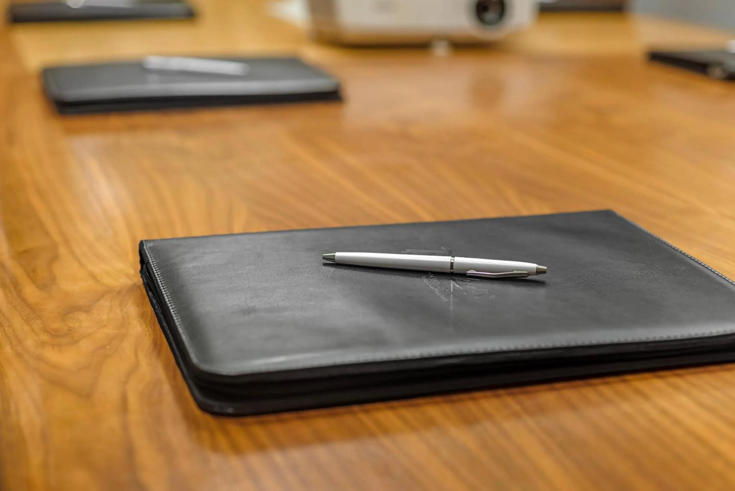 Meeting/conference room in Radisson Hotel & Conference Centre Calgary Airport