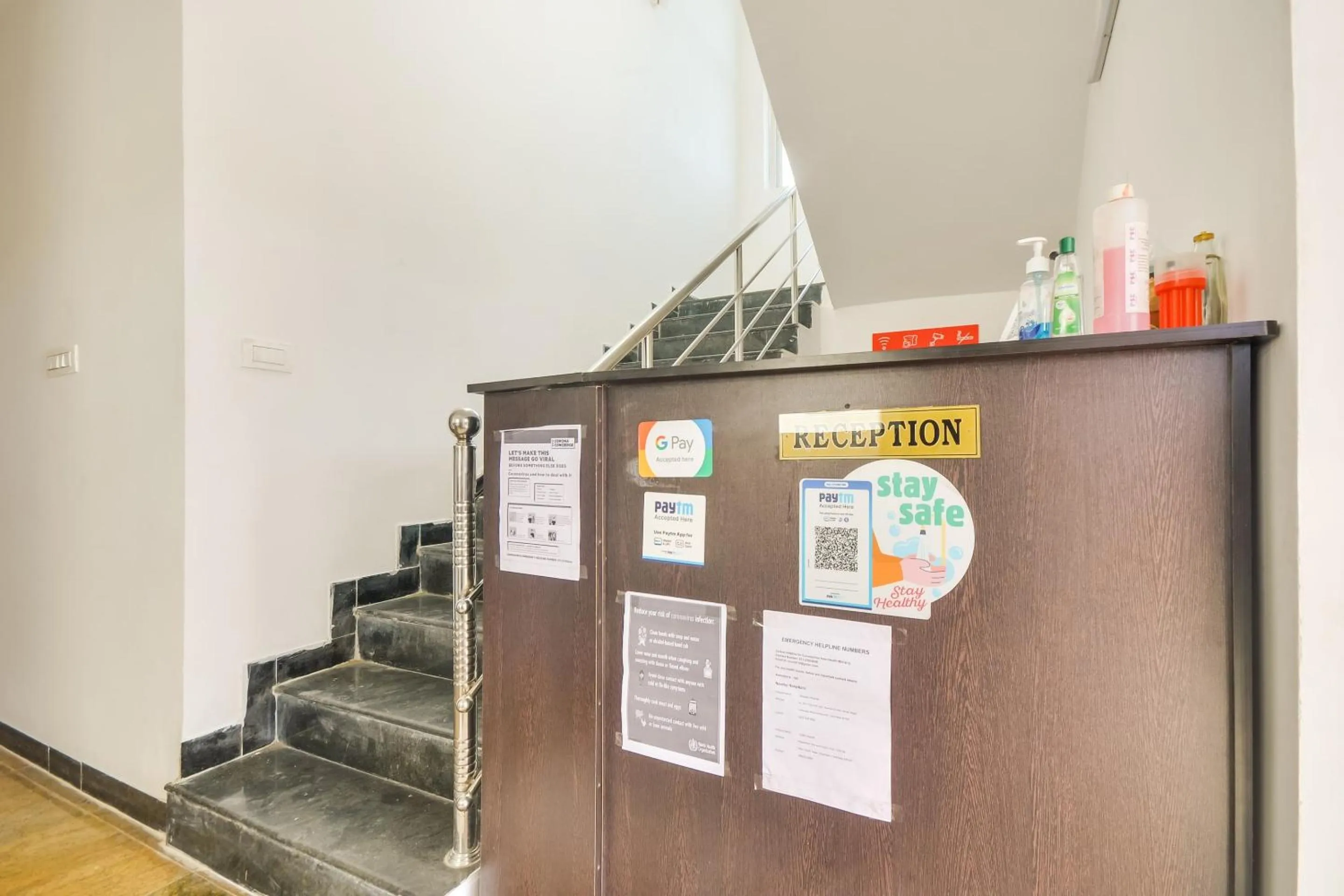 Lobby or reception in Super OYO Flagship New Cresent Park